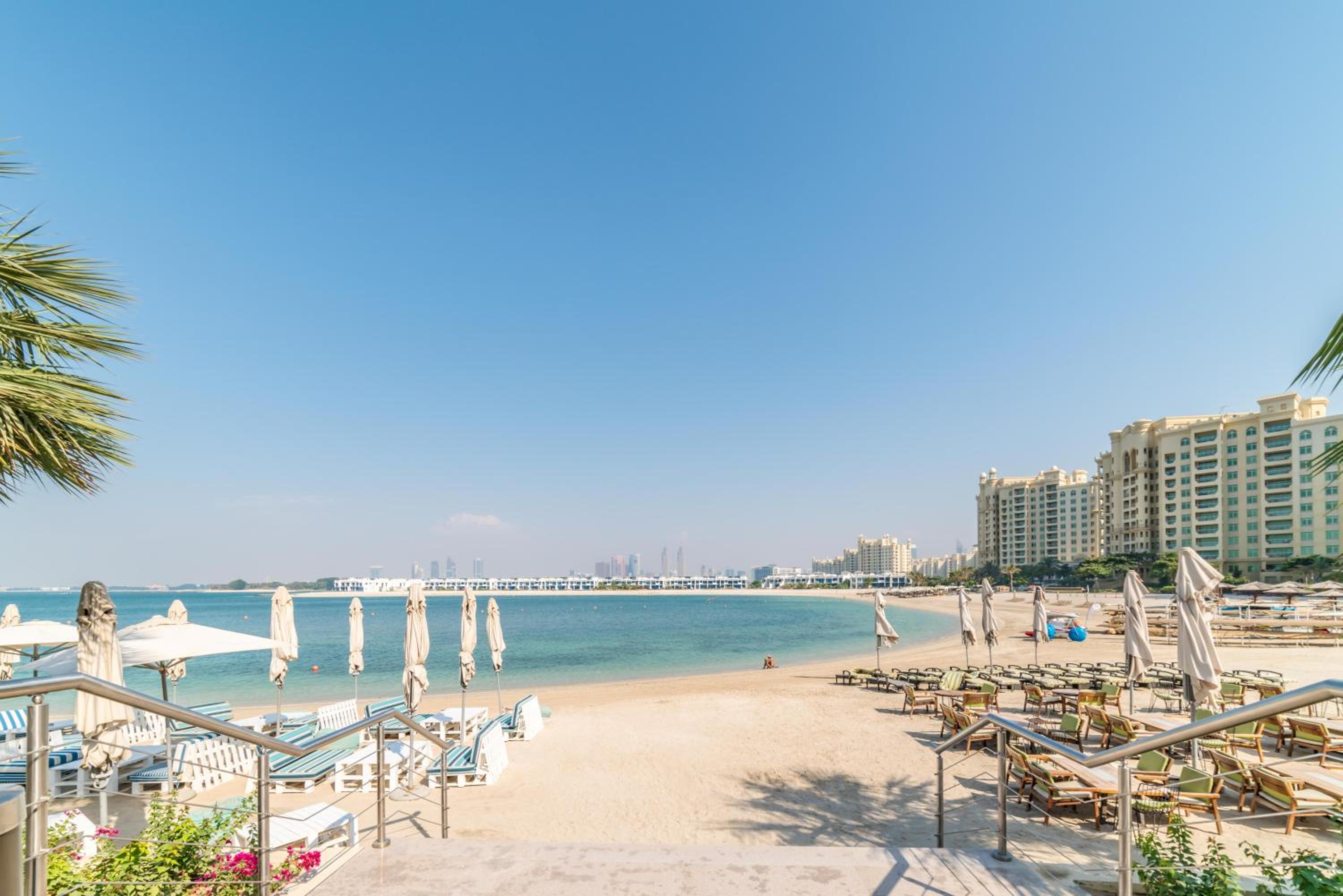 Studio Apartment with Sea View photo 2