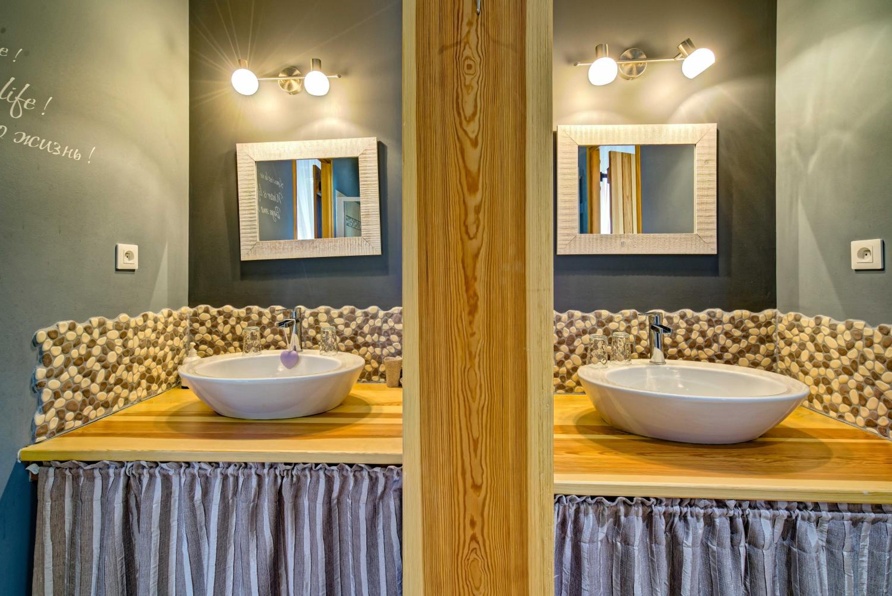 Suite with Terrace - Photo 11