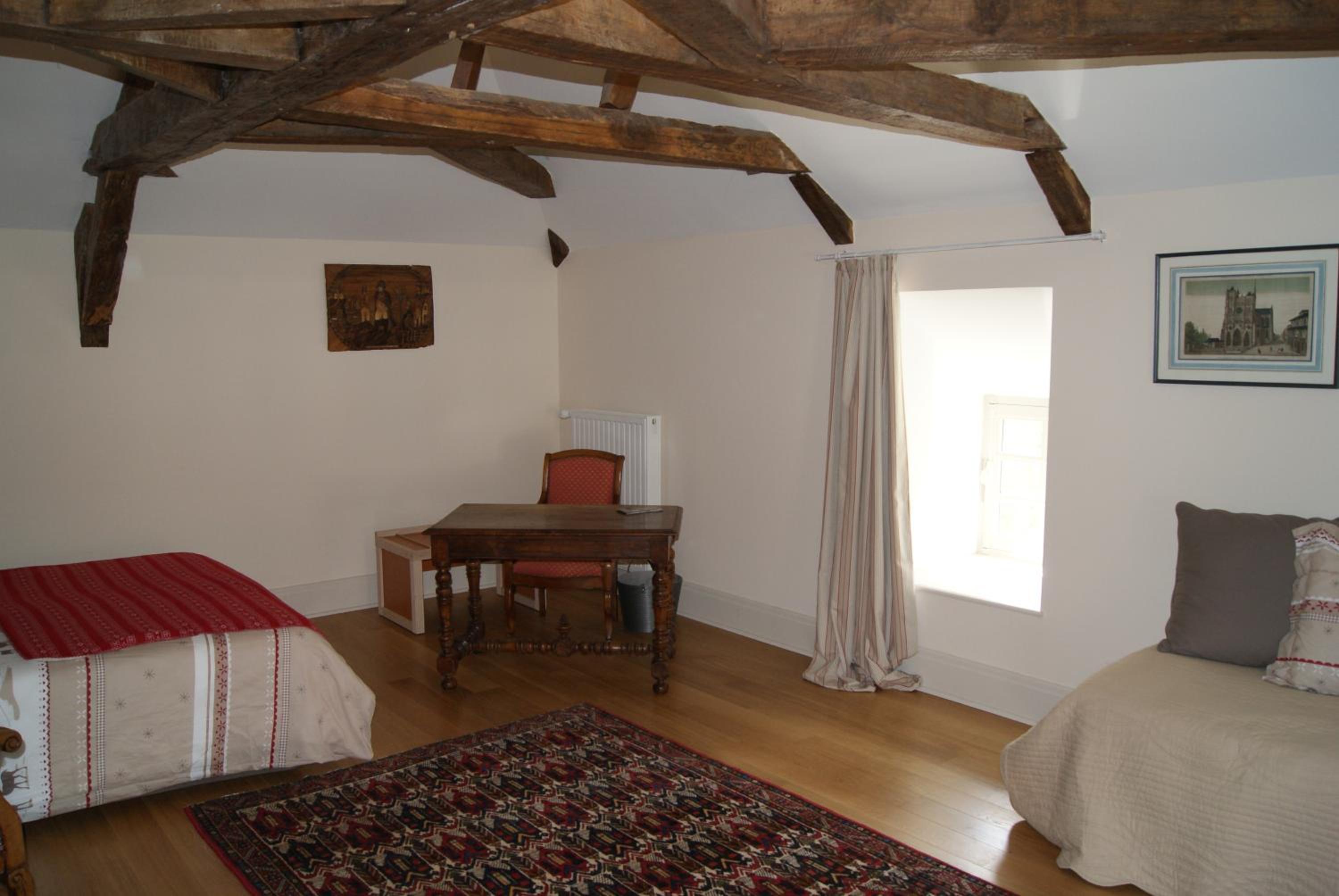 Family Room with Private Bathroom - Photo 1