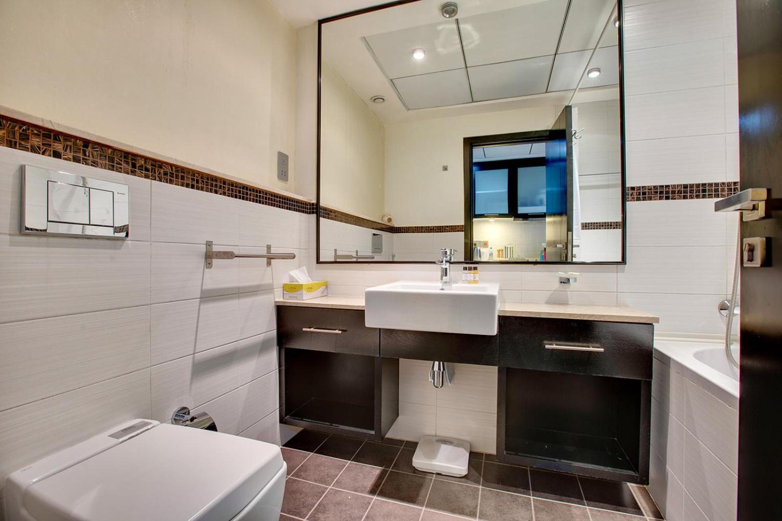 Studio Apartment photo 3