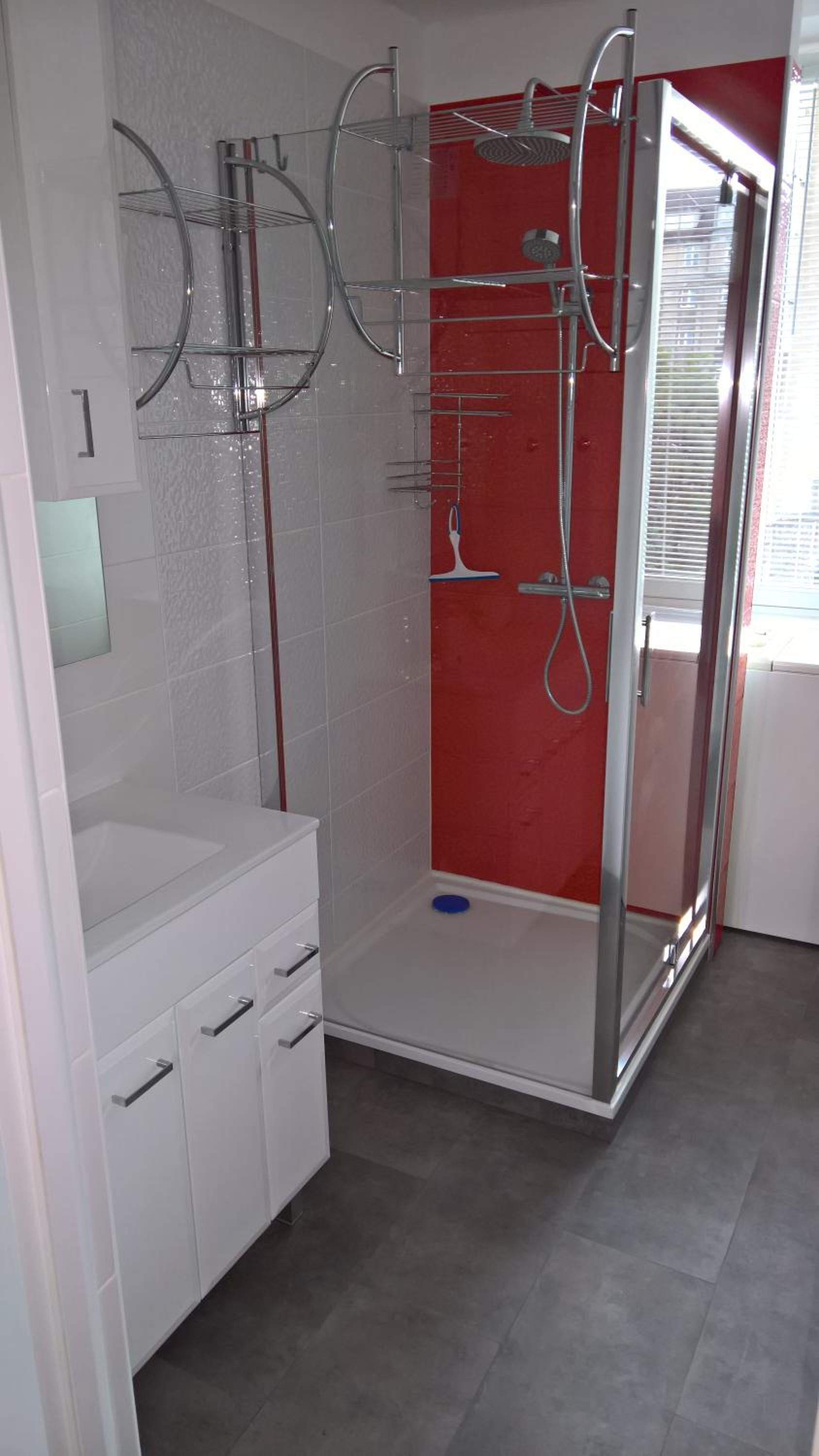 Two-Bedroom Apartment - Photo 16