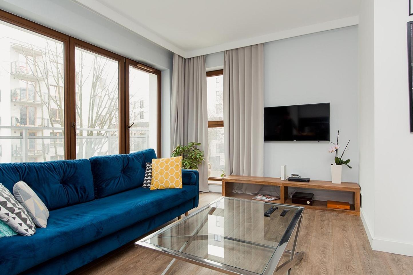 One-Bedroom Apartment - Photo 3