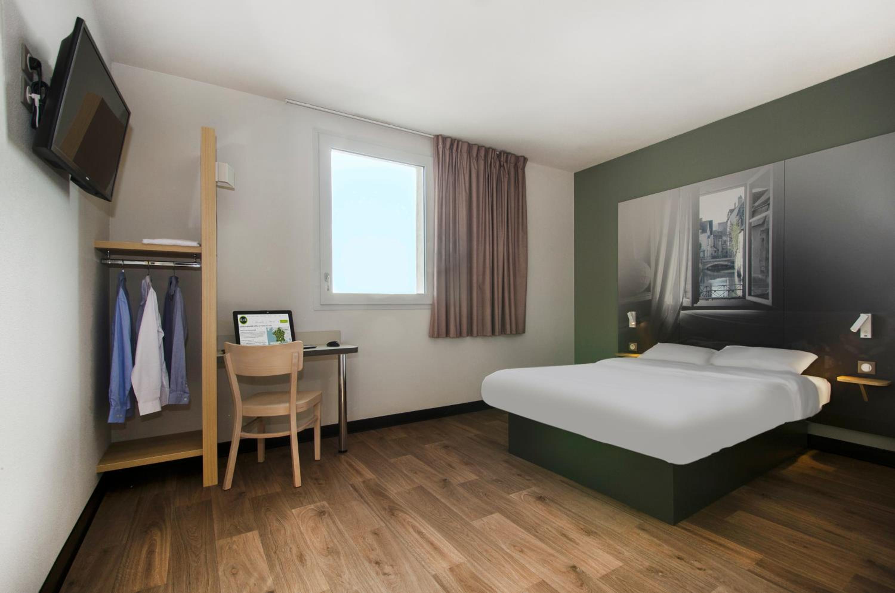 Double Room - Disability Access - Photo 3