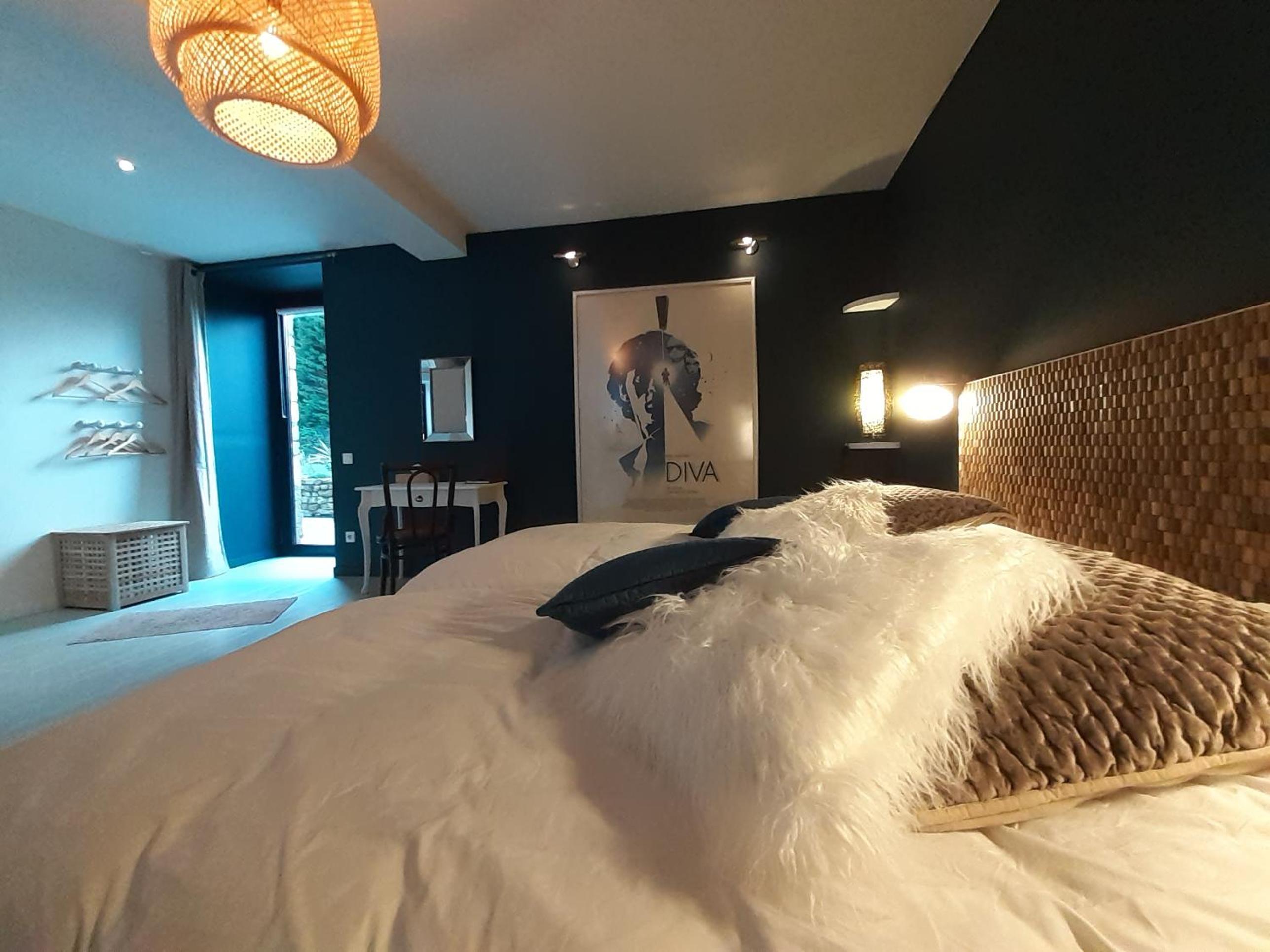 Superior Twin Room with Garden View photo 3