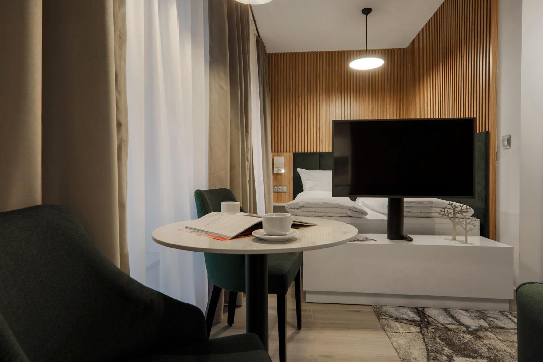 Standard Apartment - Photo 2