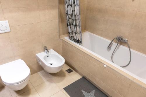 Apartment - Ground Floor photo 3