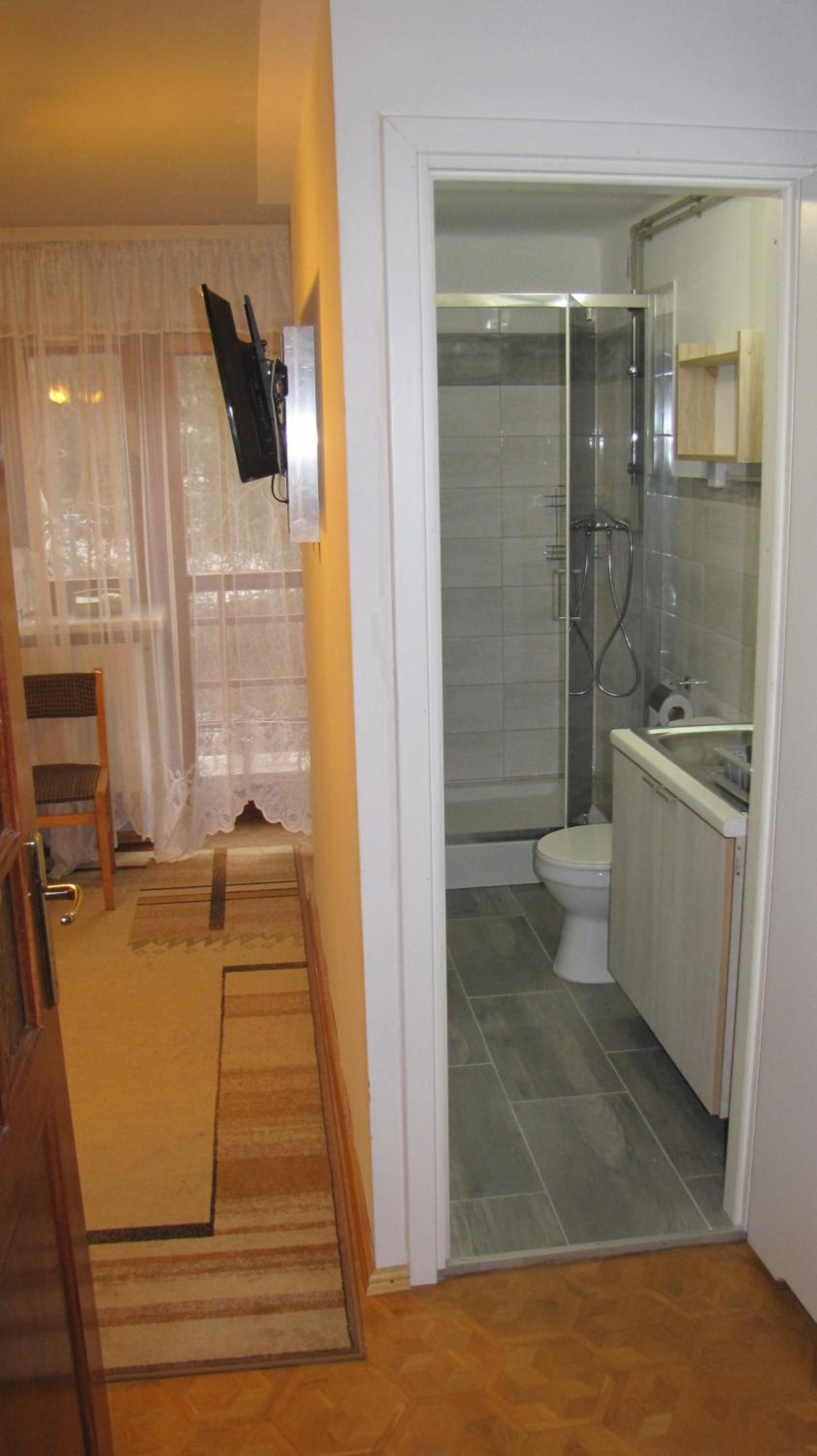 Apartment - Photo 2