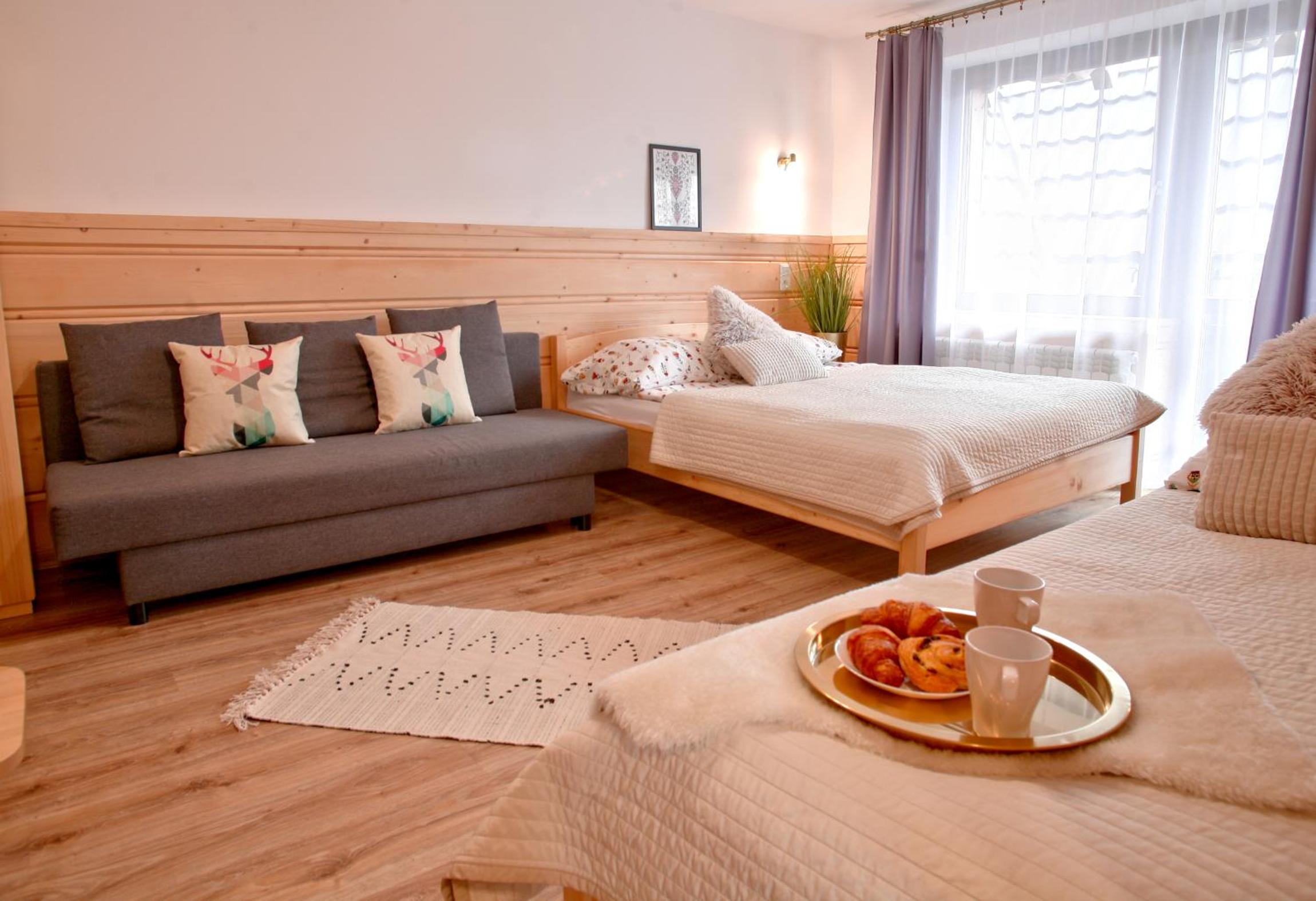 One-Bedroom Apartment - Photo 3