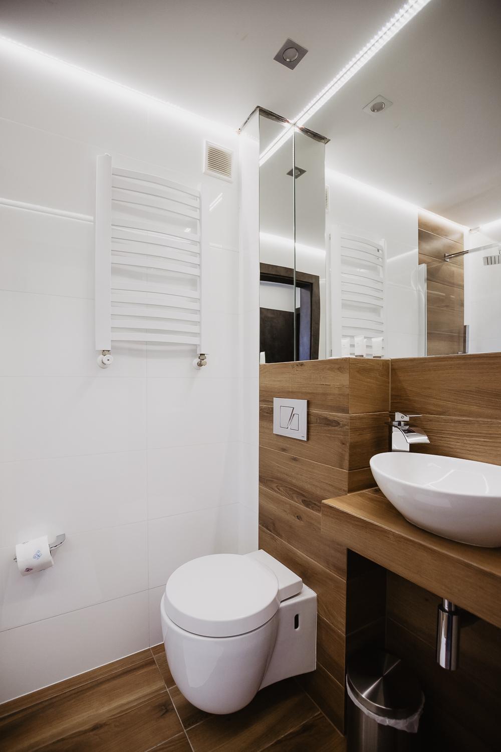 Standard Double Room - Photo 2