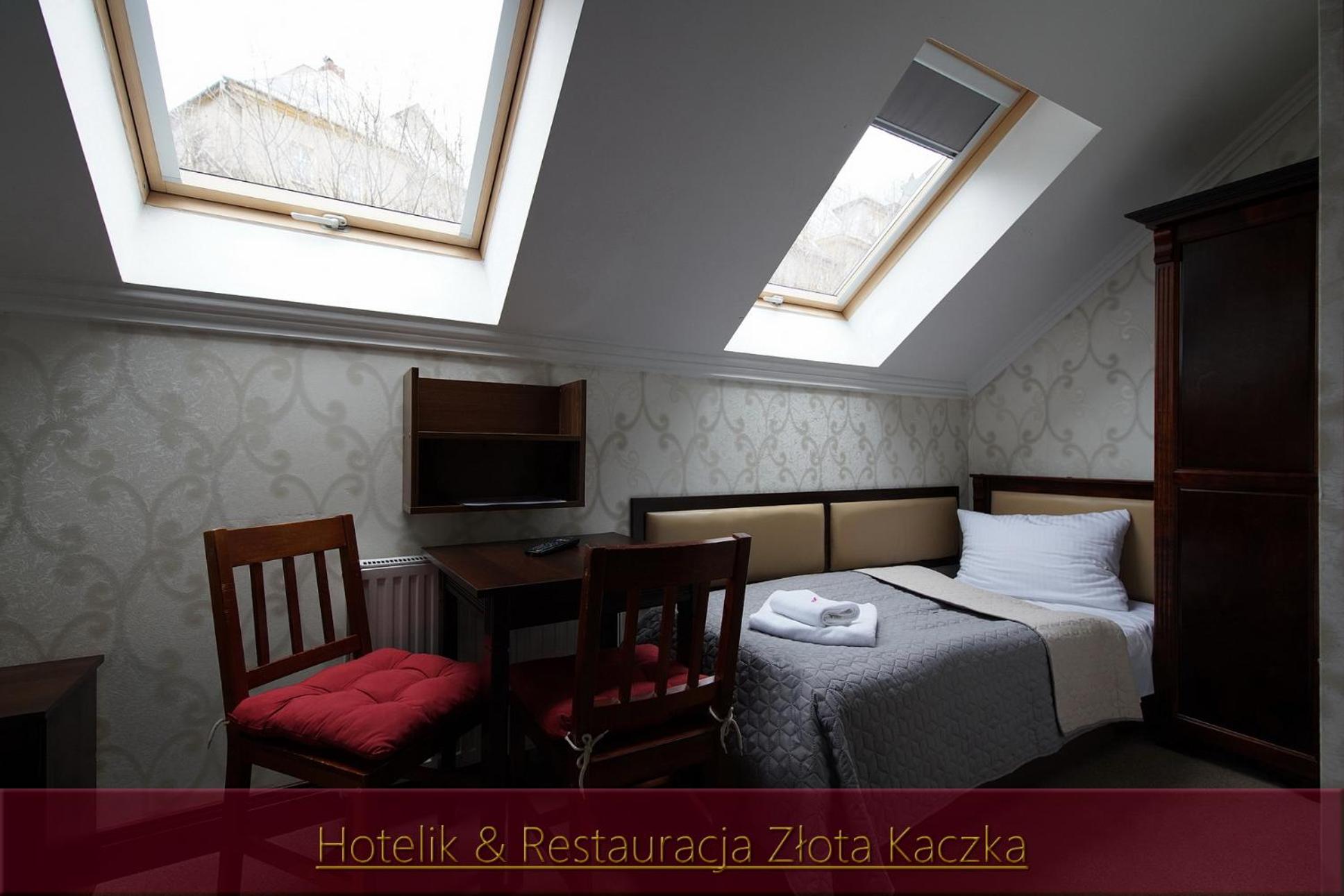 Standard Twin Room photo 2
