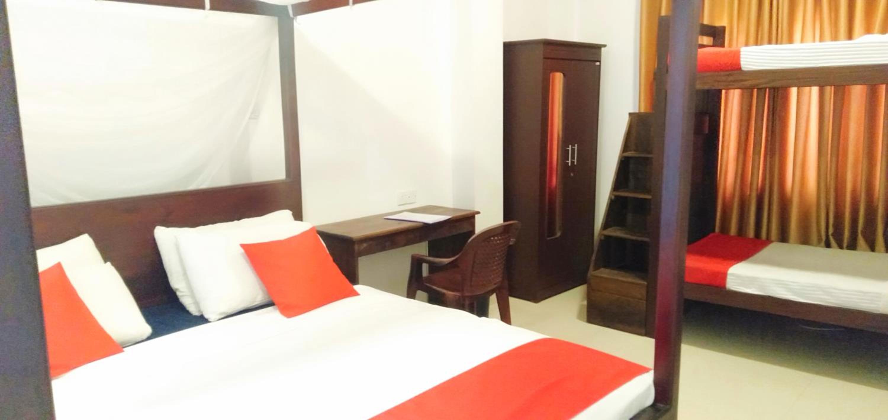 Bed in 4-Bed Dormitory Room