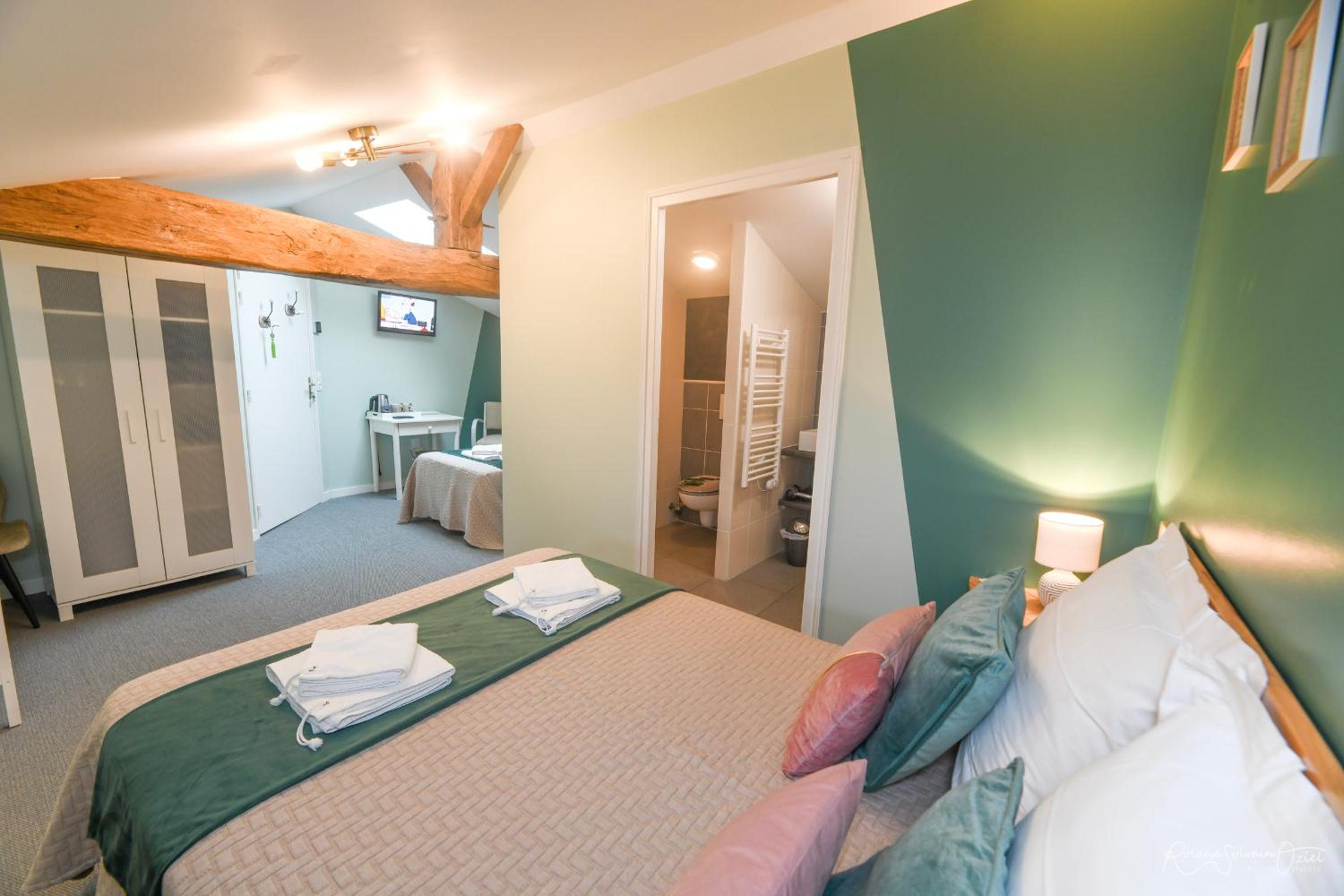 Triple Room photo 2