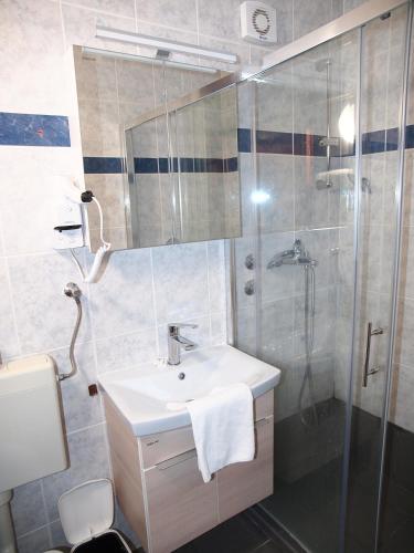 Double Room with Sea View photo 3
