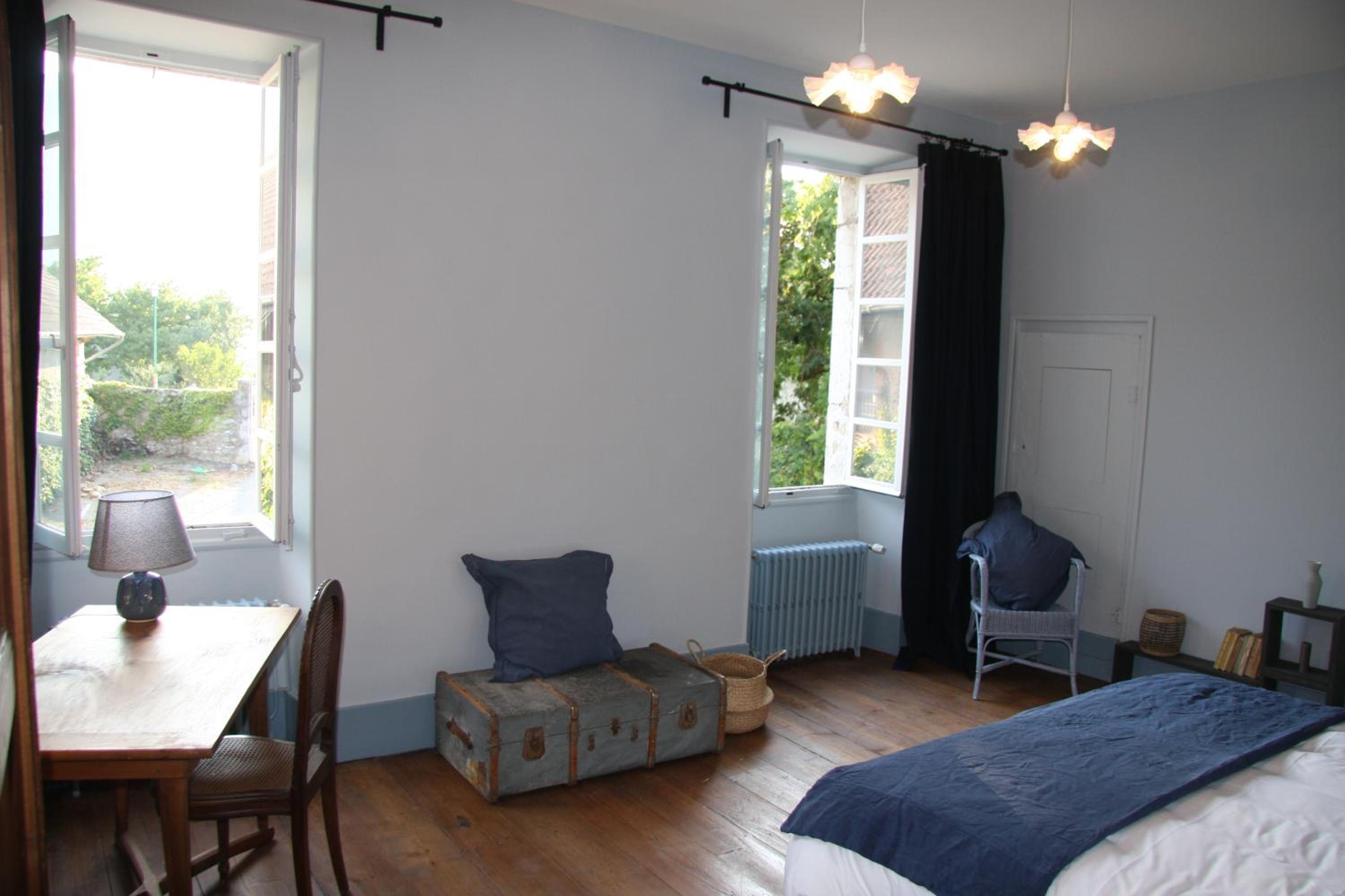 Deluxe Double or Twin Room photo 3