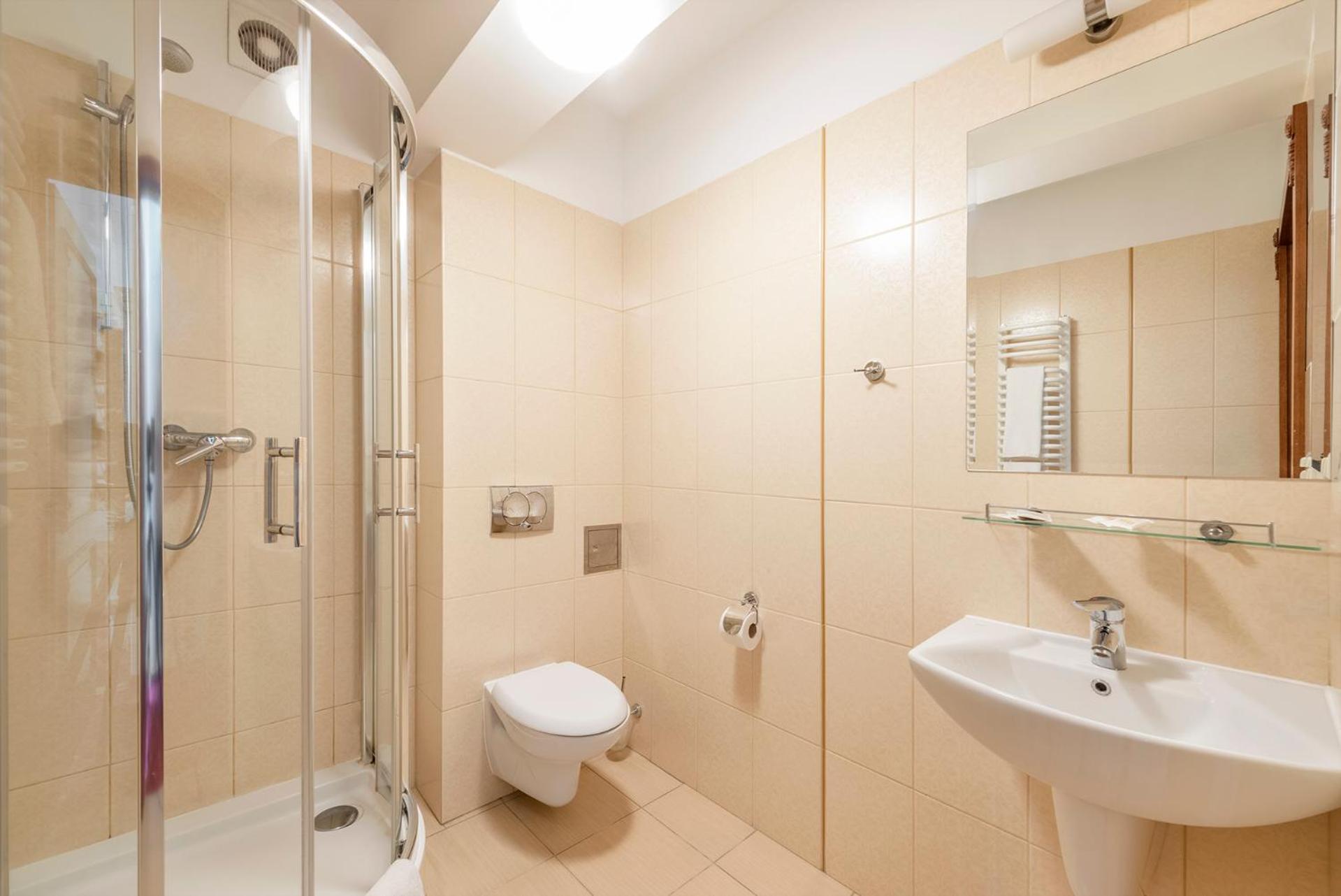 Double or Twin Room photo 3