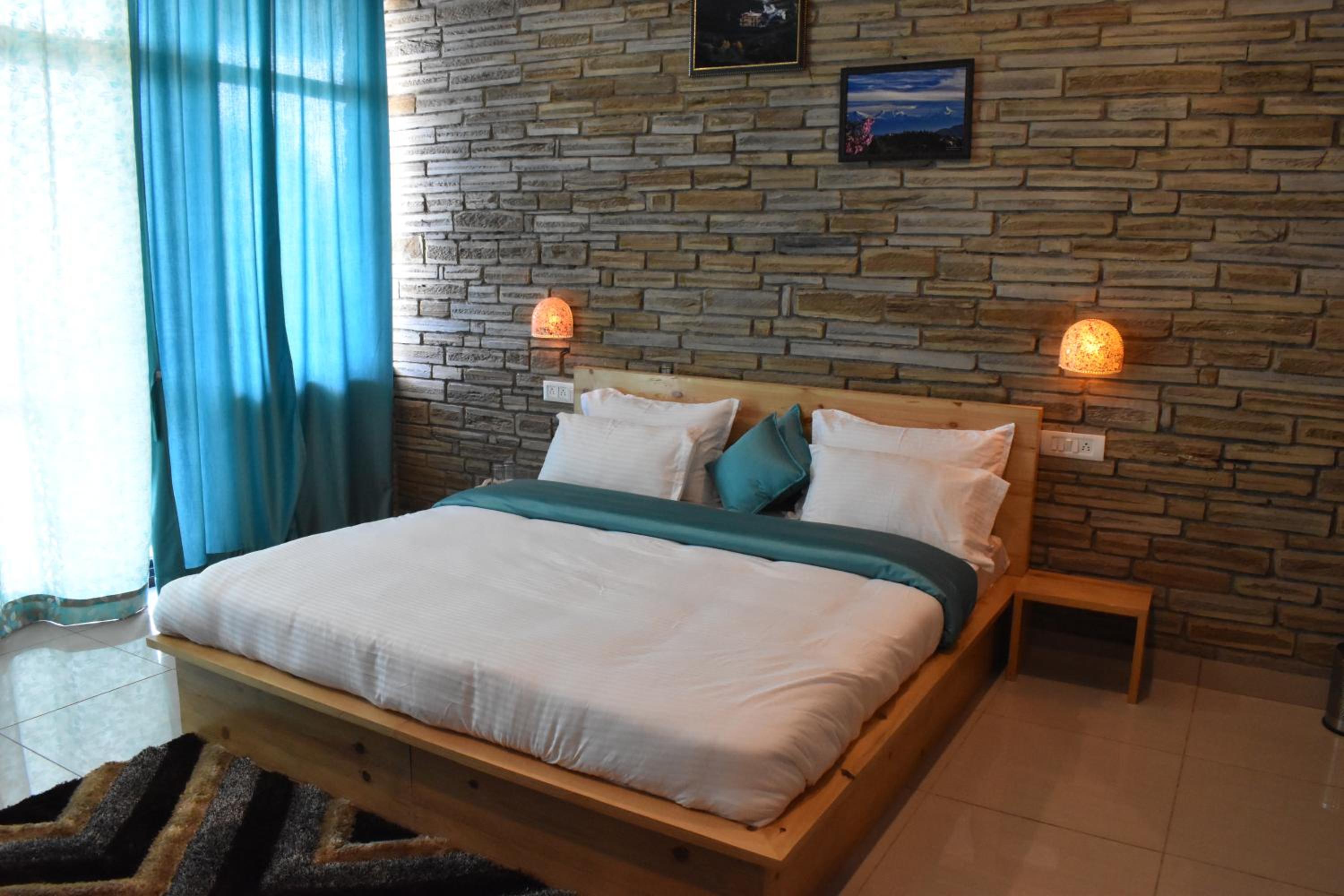 Double Room with Mountain View photo 2