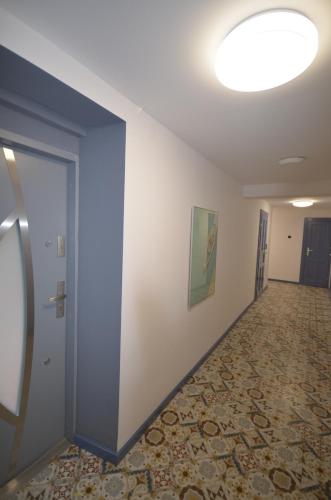 Junior Suite with Balcony - Photo 3