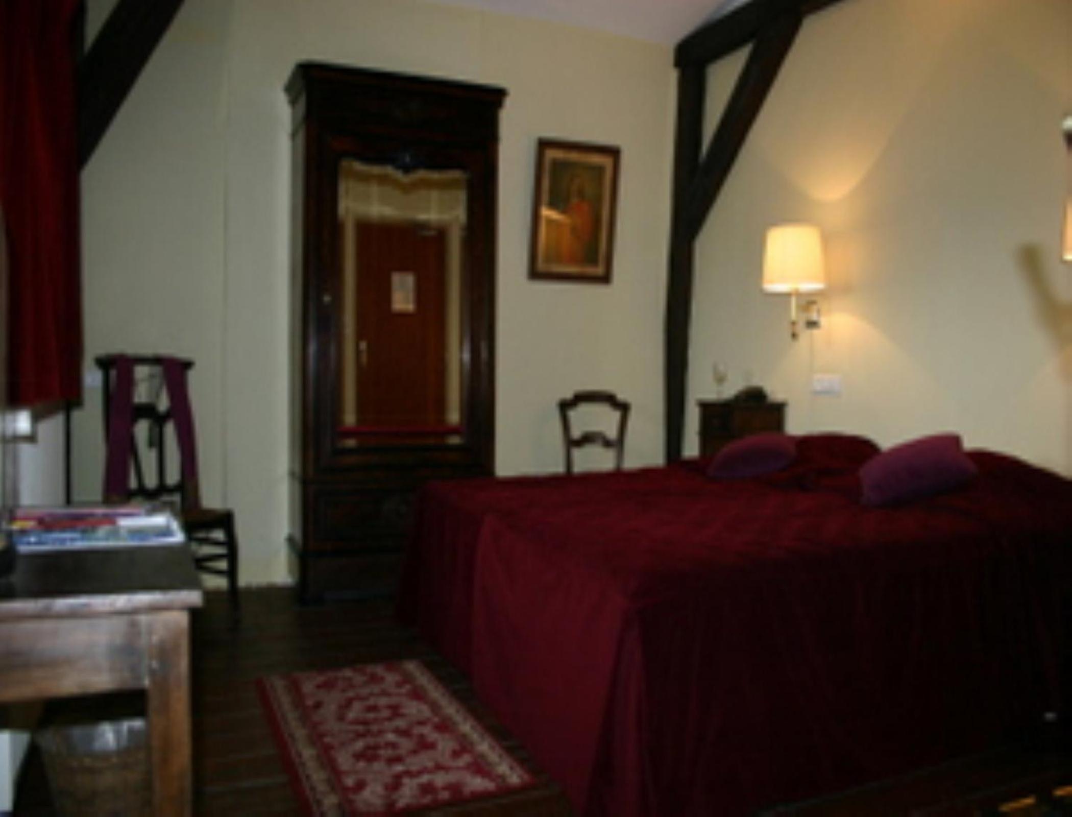 Double or Twin Room with Shower photo 1