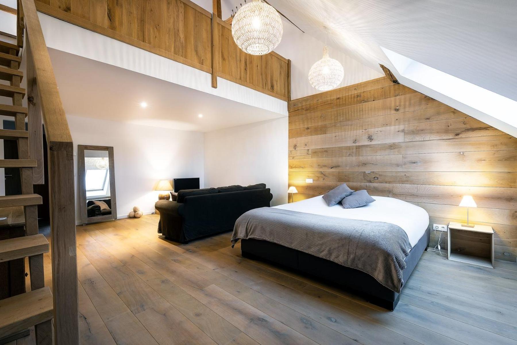 Quadruple Room with Private Bathroom photo 2