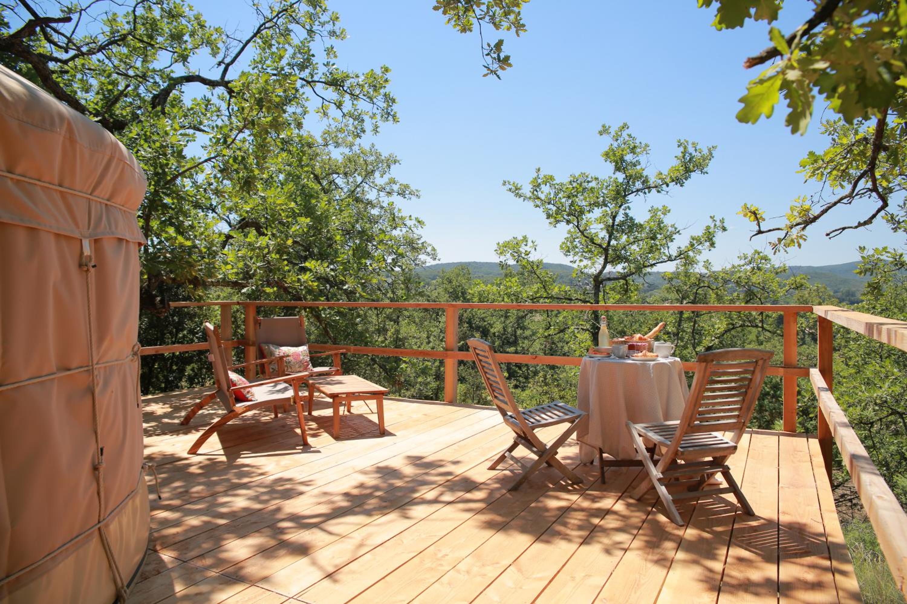 Double Room with Spa Bath - Photo 3