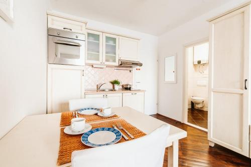 Studio Apartment with Sea View photo 1