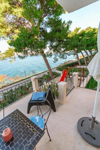Apartment with Sea View photo 2