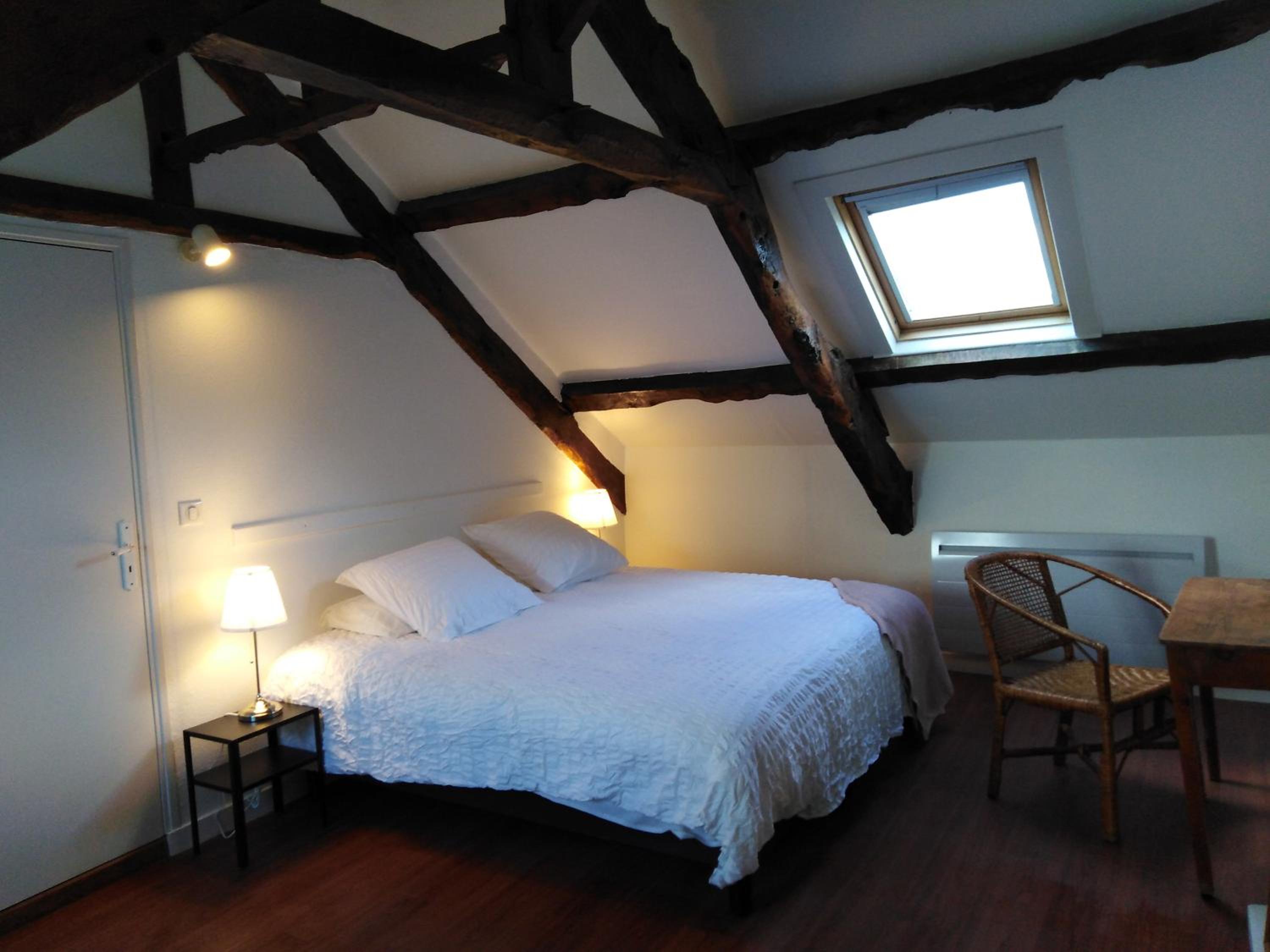 Suite with Garden View - Photo 9