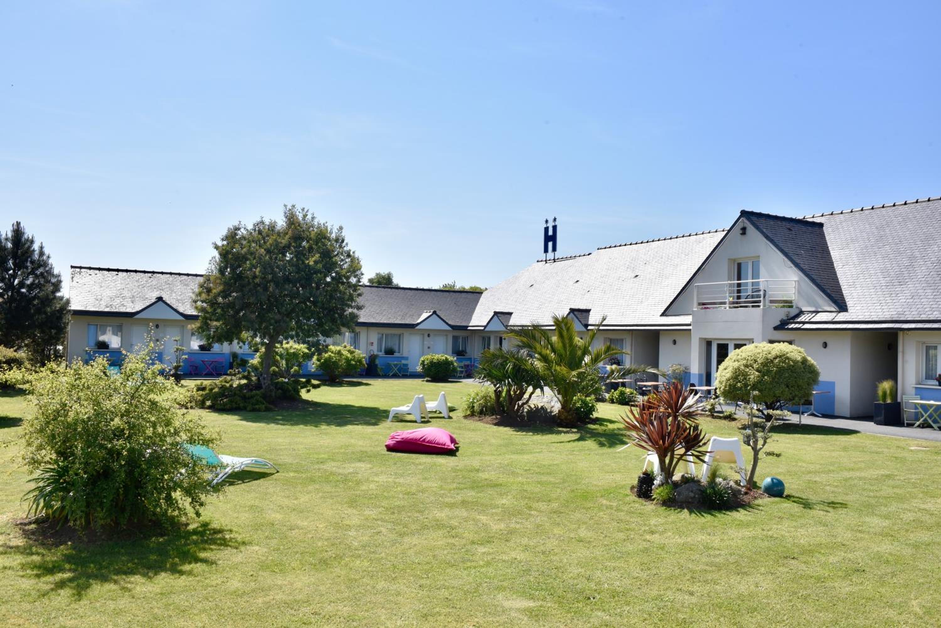 Triple Room with Garden View - Photo 6