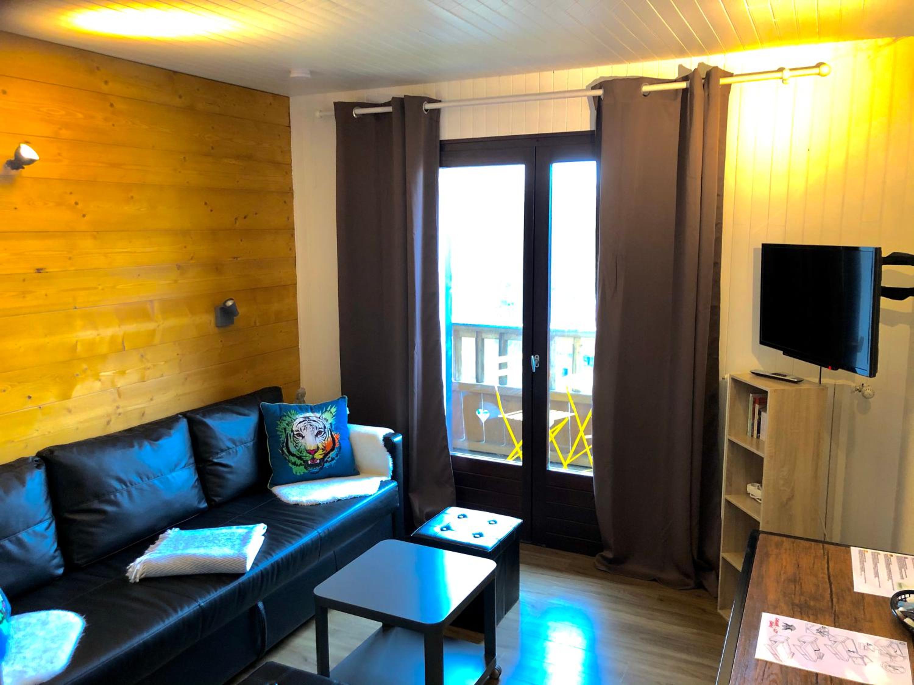 Studio Apartment - Photo 4