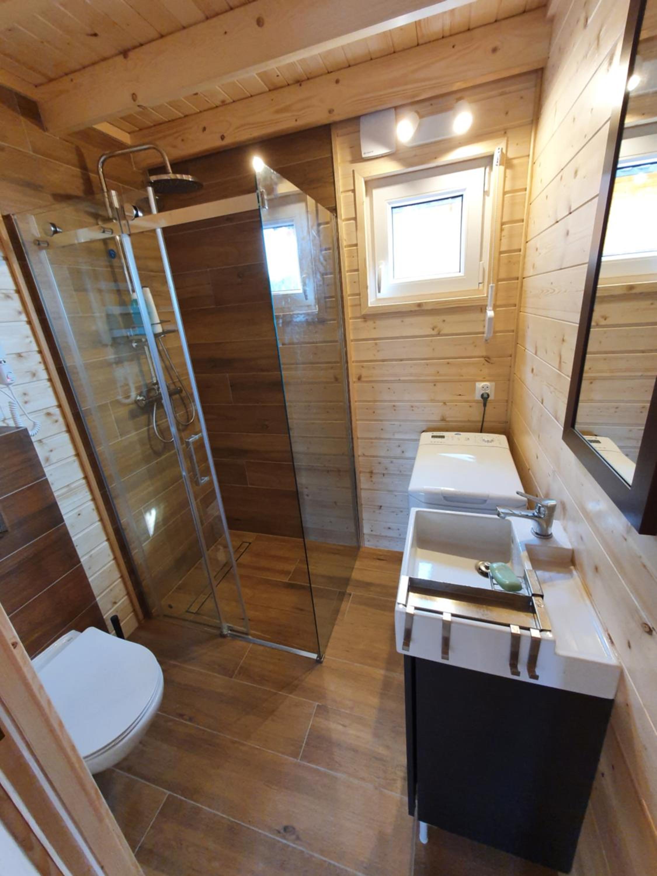 Three-Bedroom House photo 1