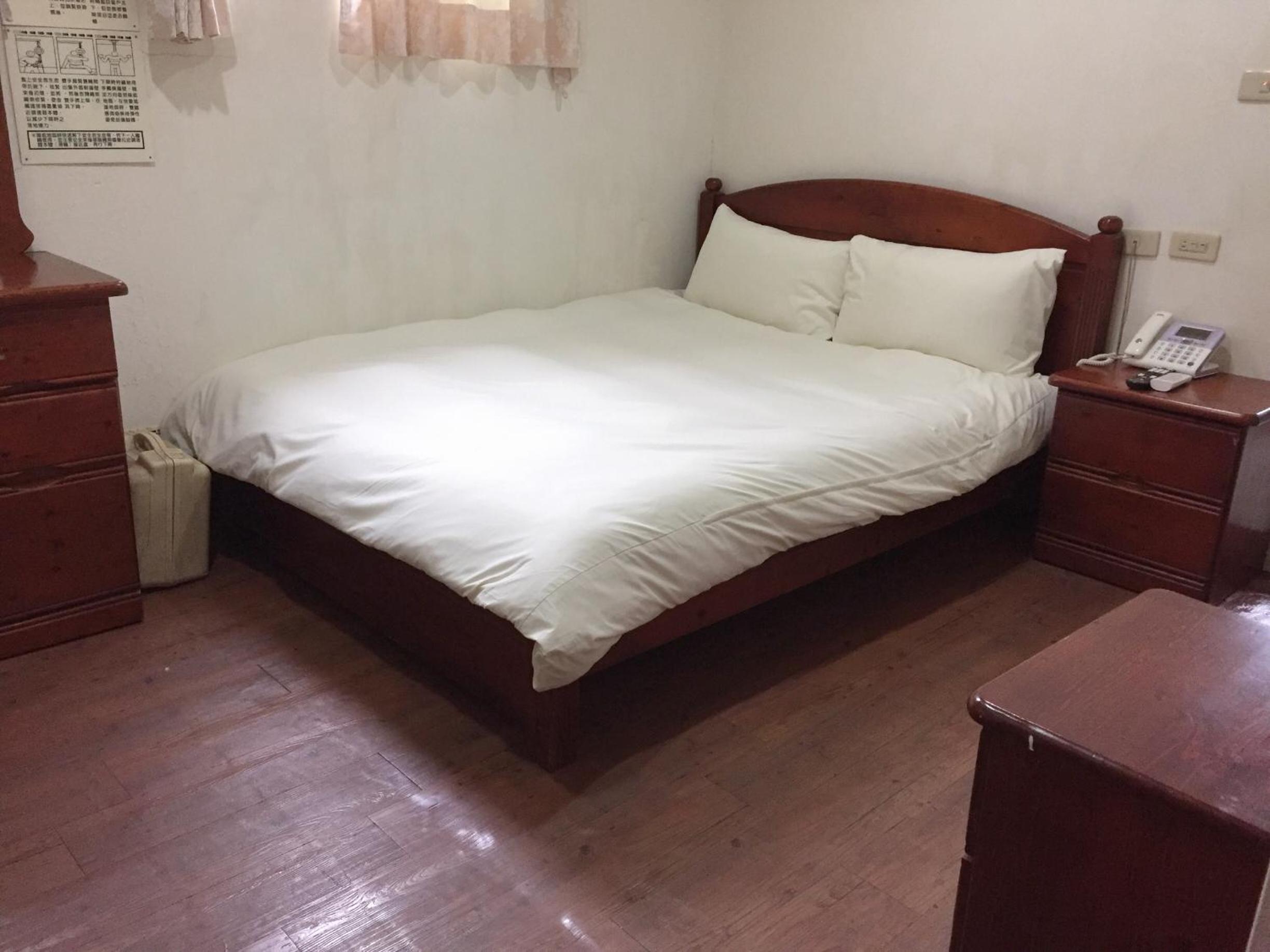Standard Double Room with Bath