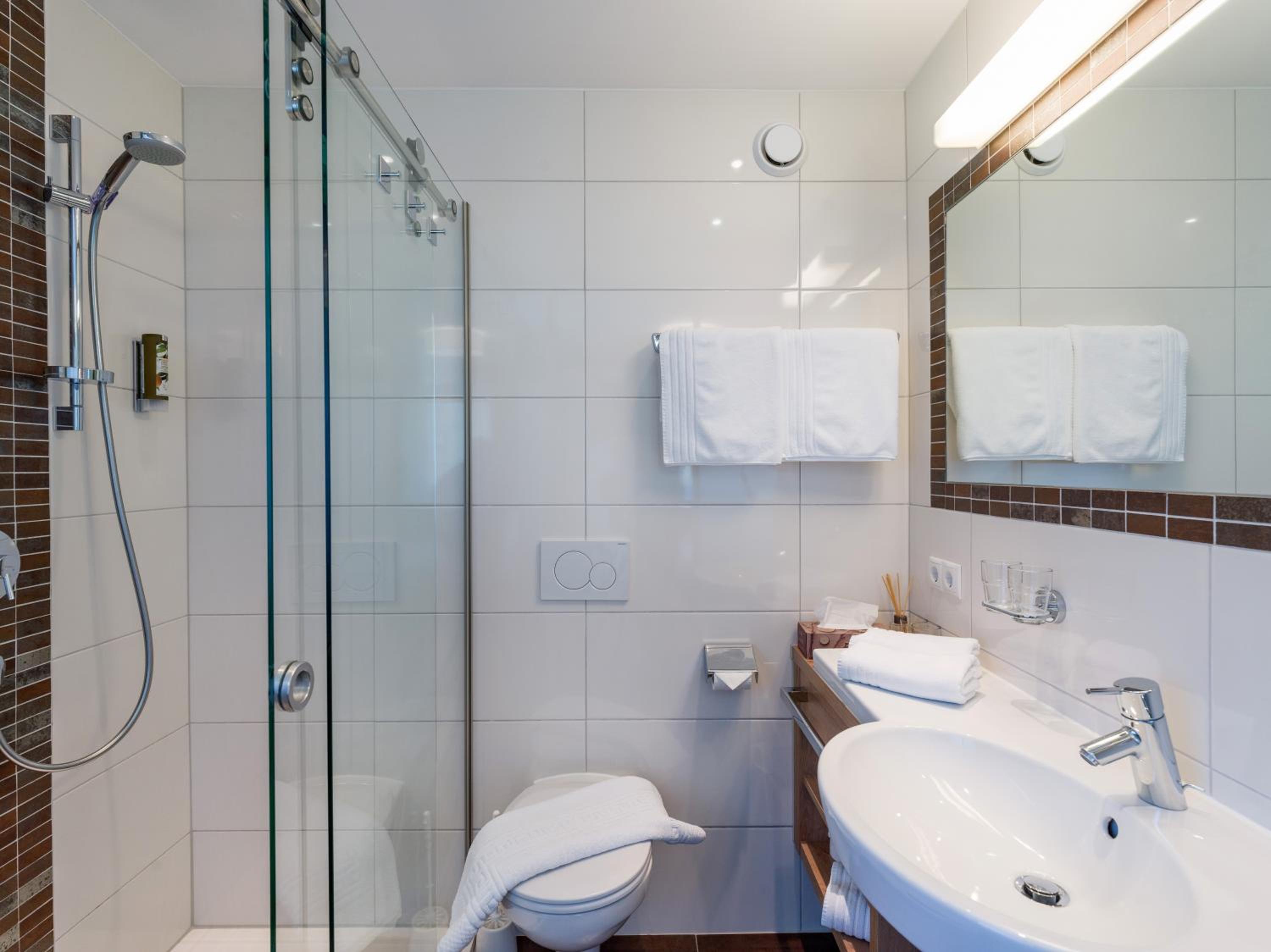 Comfort One-Bedroom Apartment with Balcony photo 1