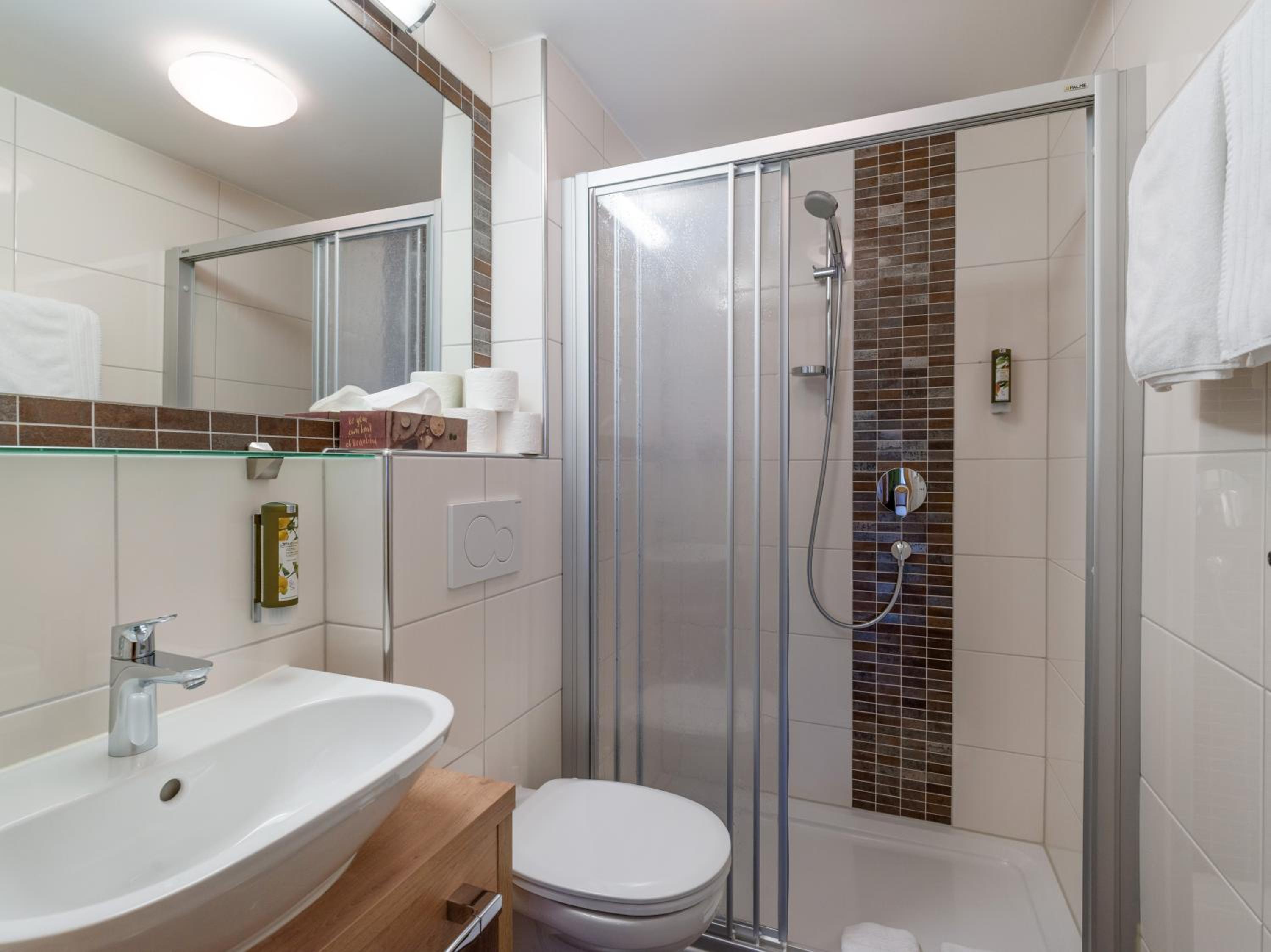 Comfort Two-Bedroom Apartment with Balcony photo 1