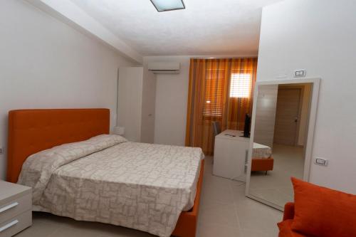 Double Room with Sea View - Ground Floor photo 3