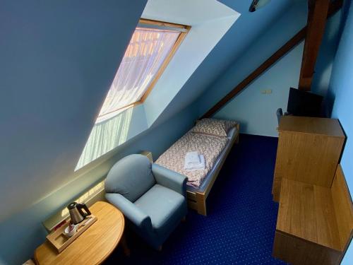 Single Room with Shower