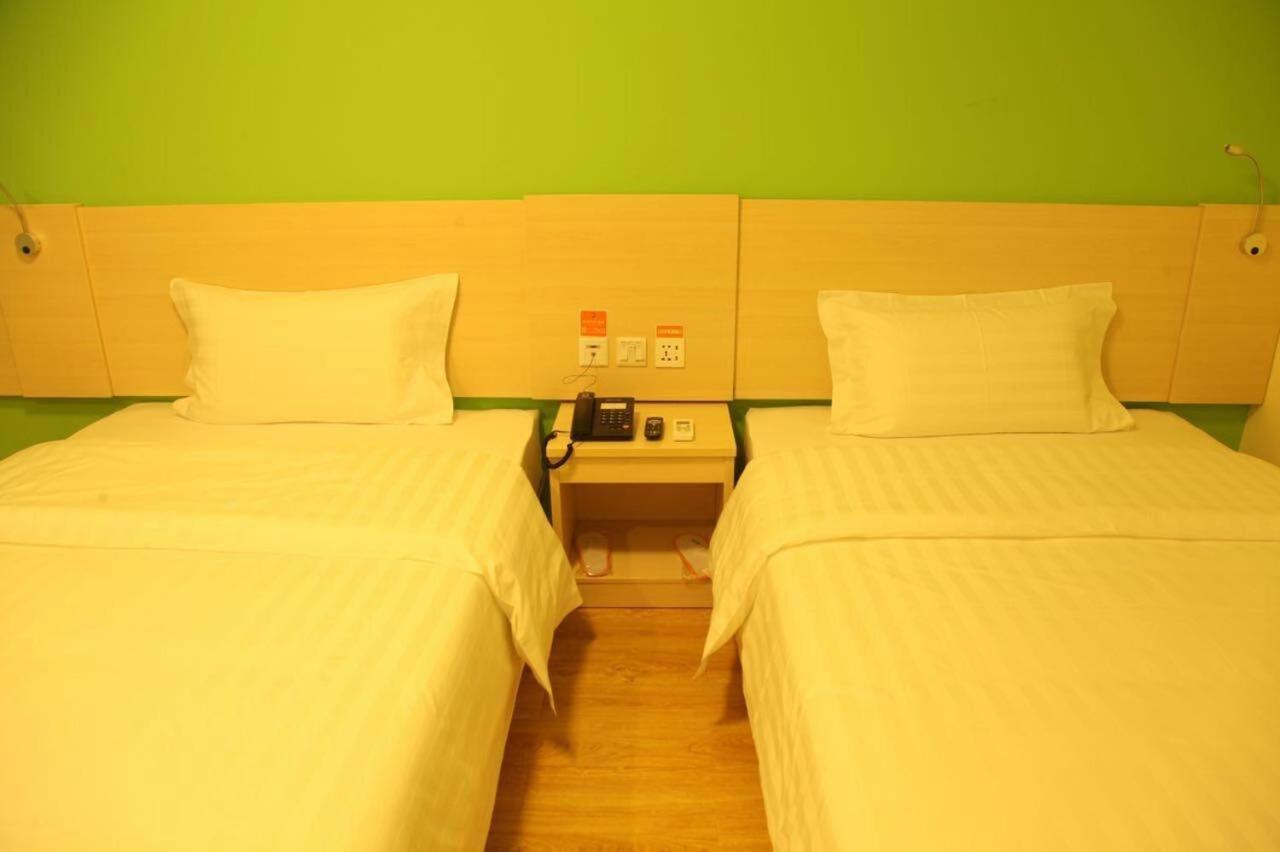 Comfortable Twin Room photo 1
