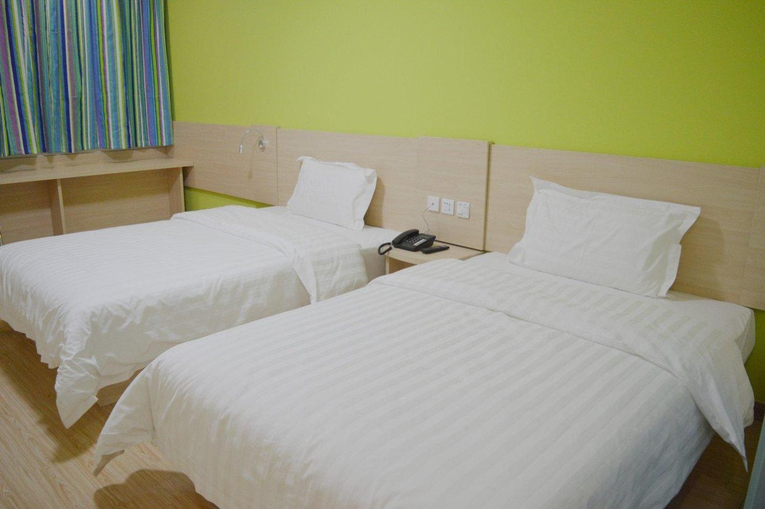 Comfortable Twin Room photo 1