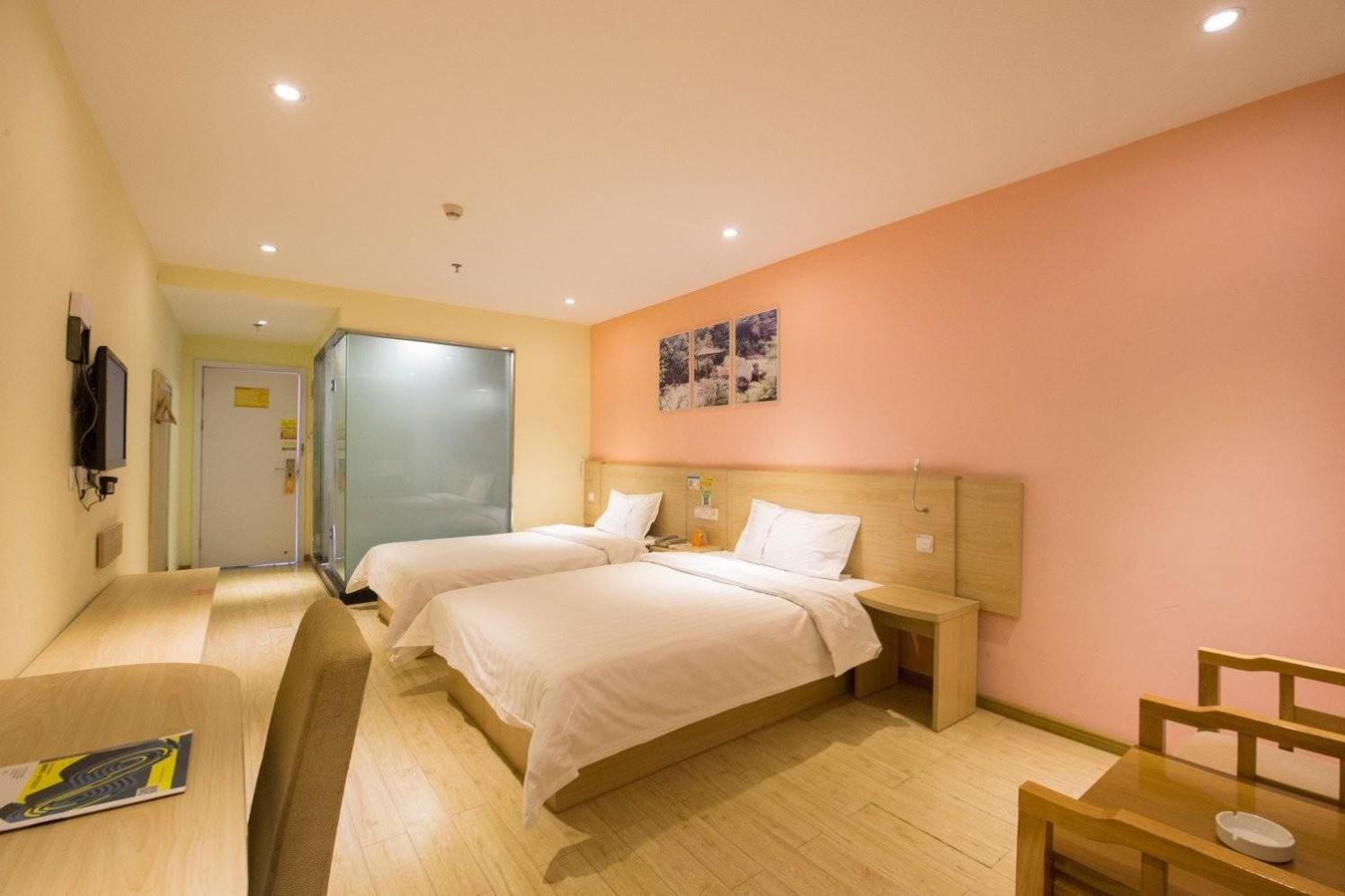 Comfortable Twin Room photo 1