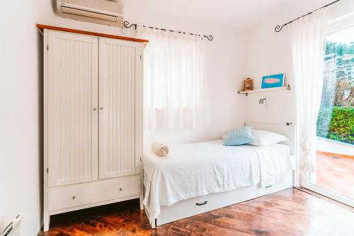 Apartment with Sea View photo 2