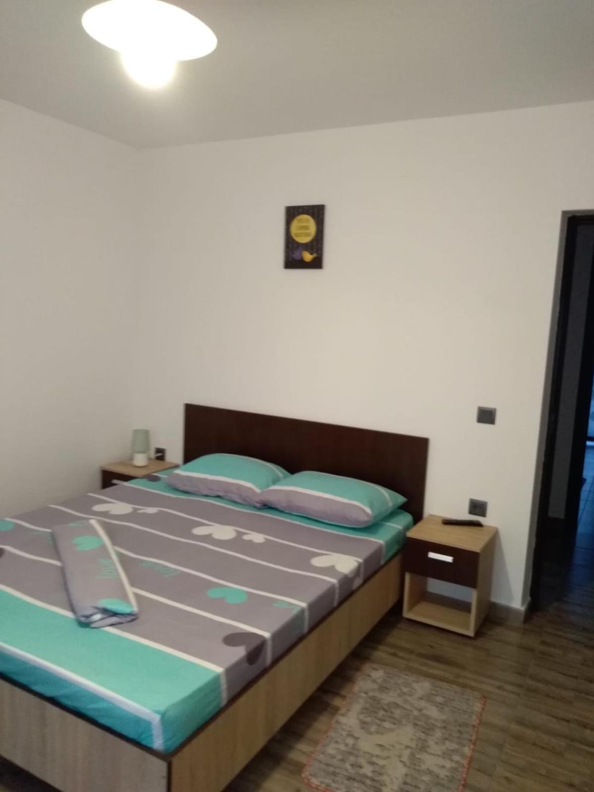 Apartment with Balcony photo 3