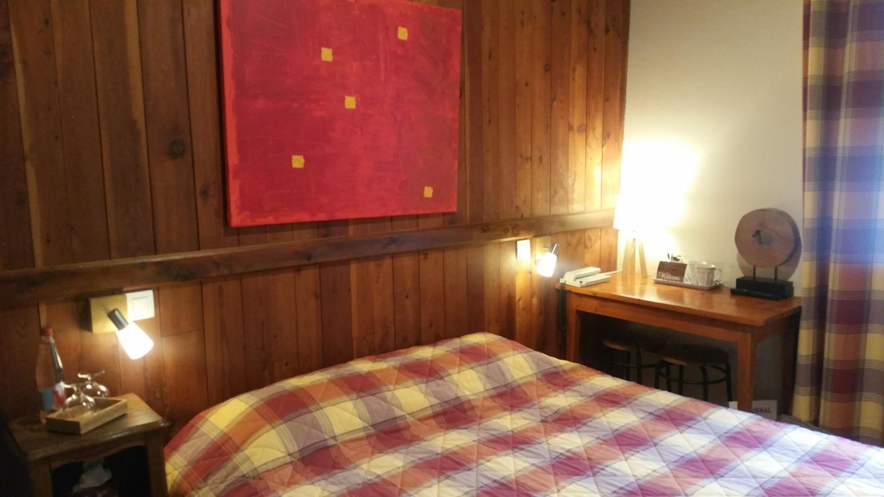 Double Room - Photo 3