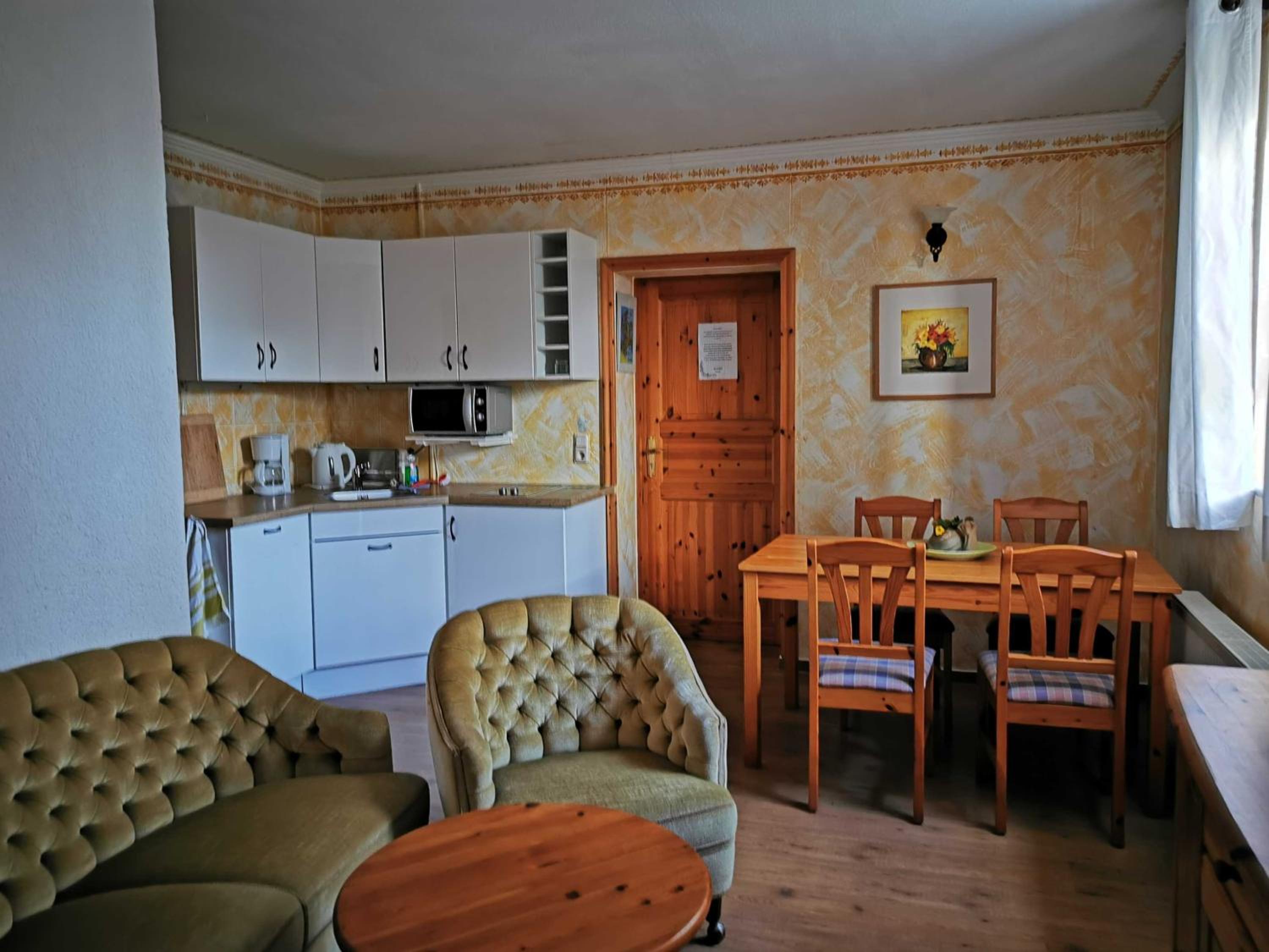 Apartment with Terrace photo 3