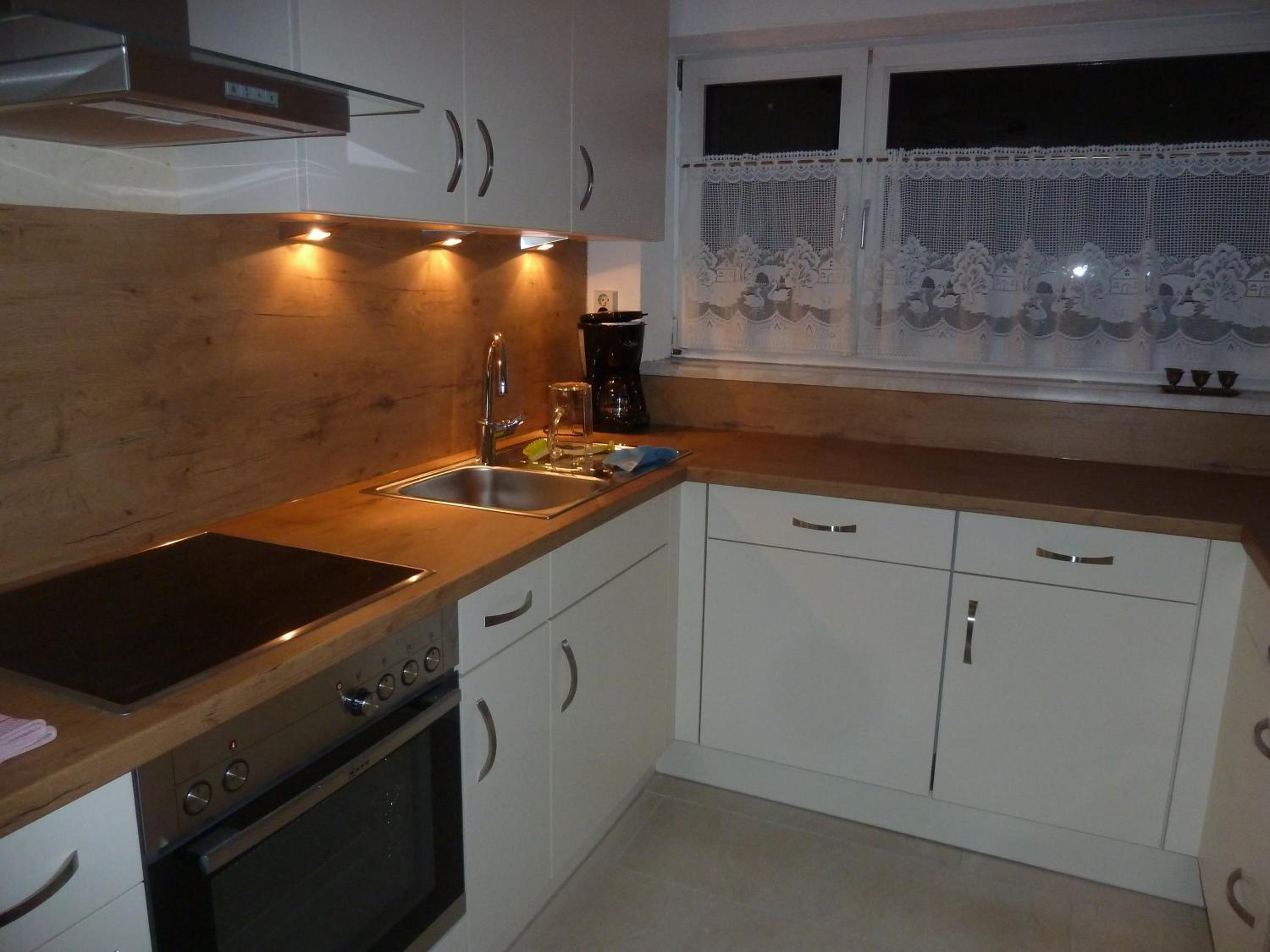 One-Bedroom Apartment with Terrace photo 1