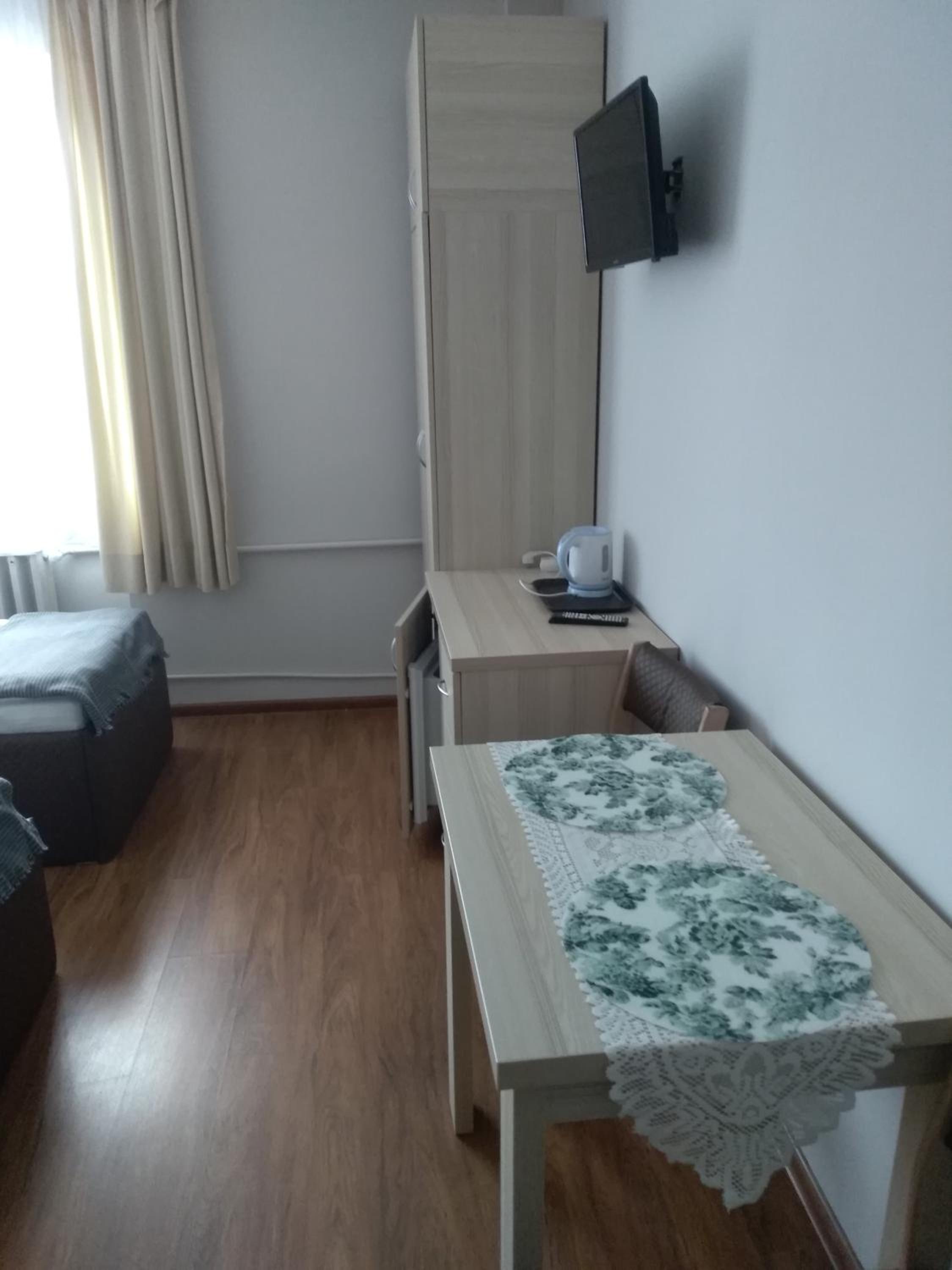 Double Room with Private Bathroom photo 2