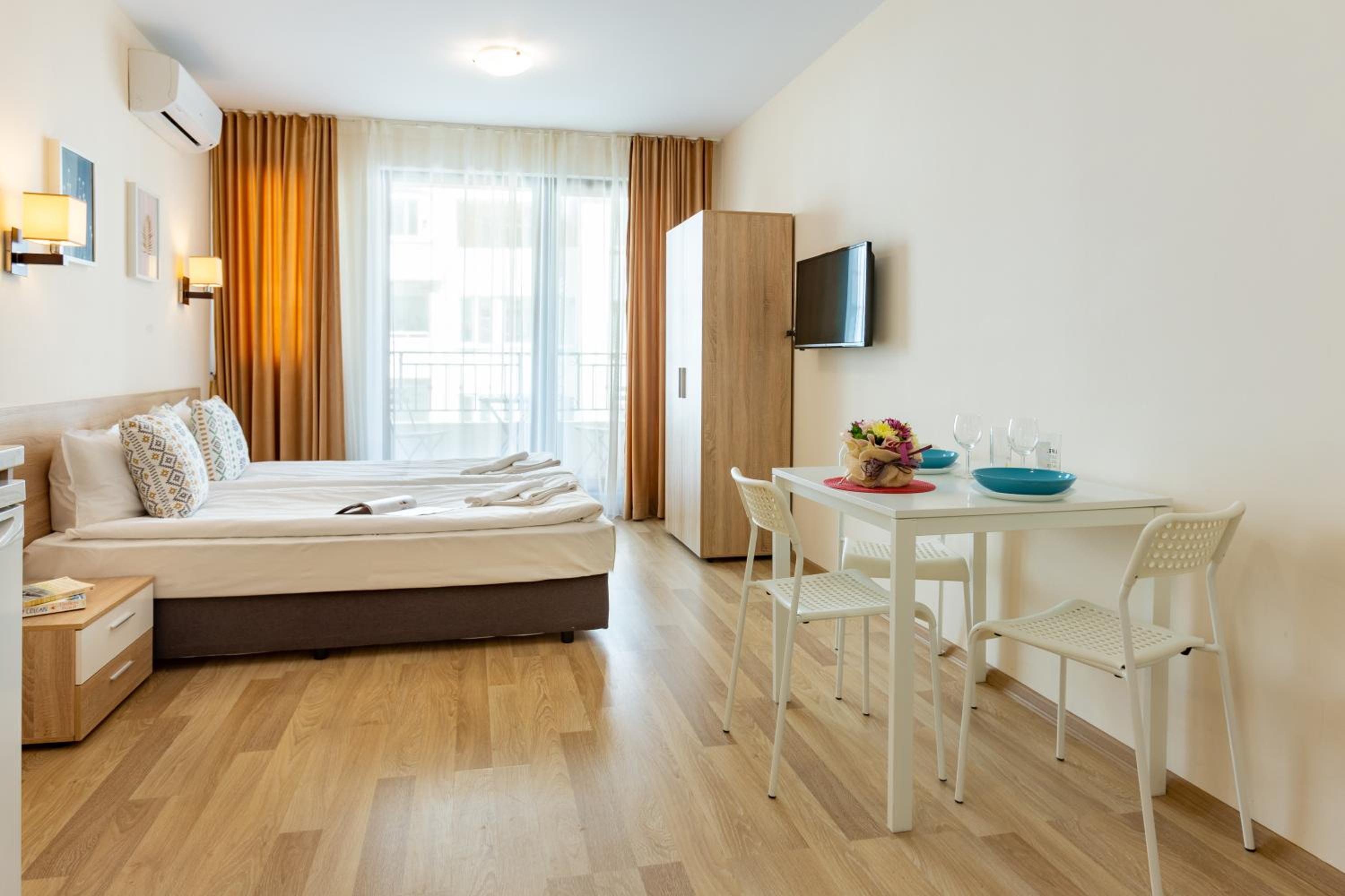 Double or Twin Room with Balcony