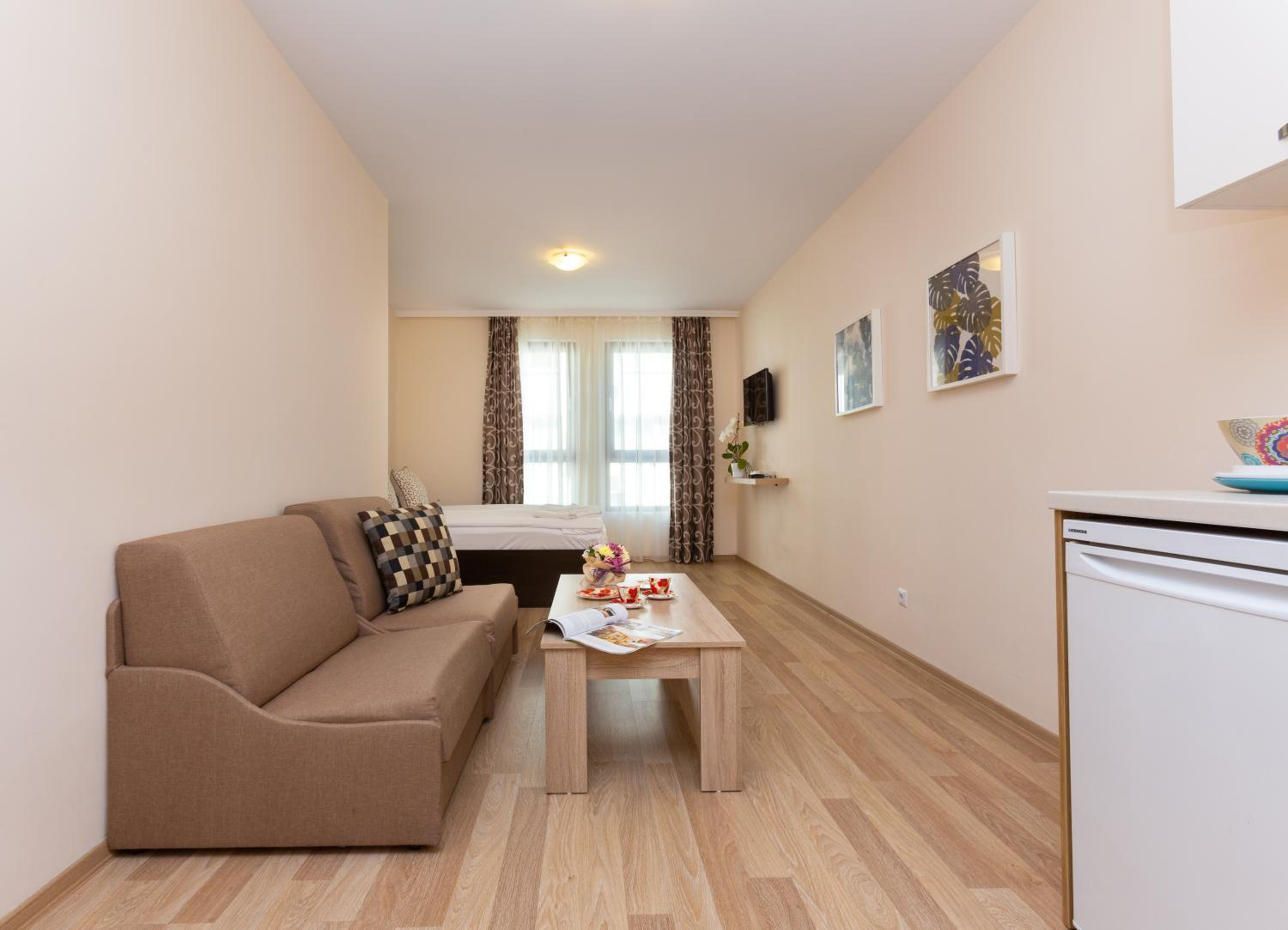 Double Room with Extra Bed photo 2