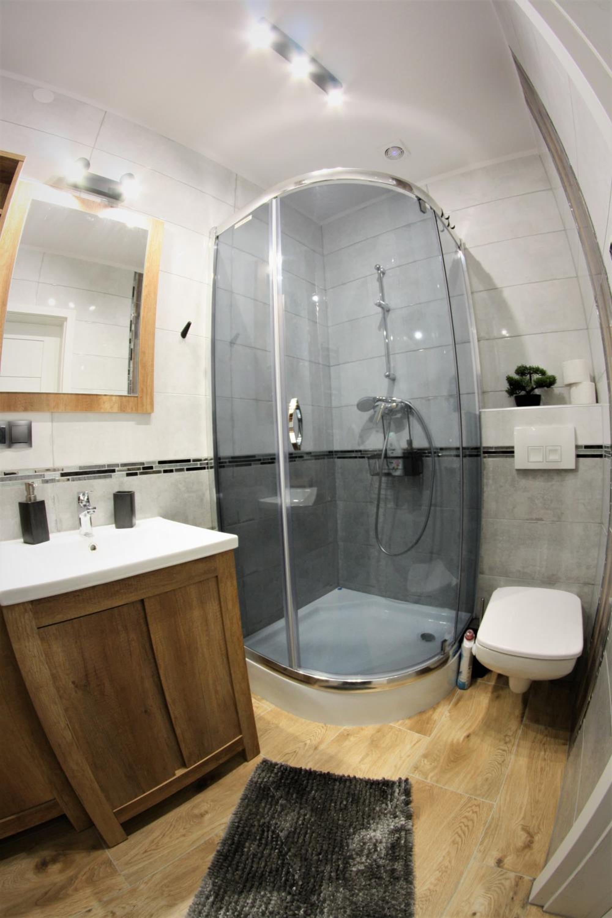 One-Bedroom Apartment - Photo 3