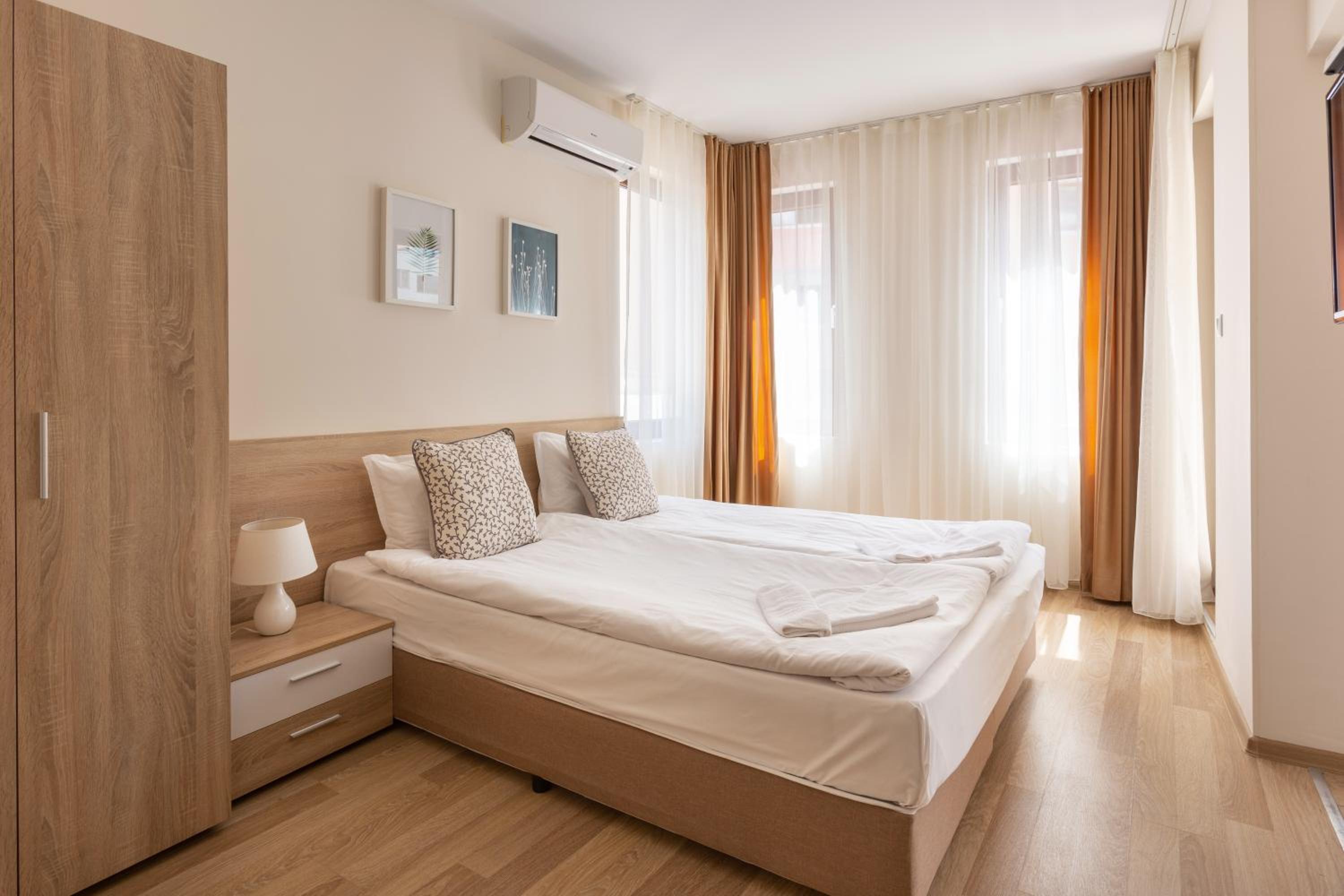 Double or Twin Room with Terrace