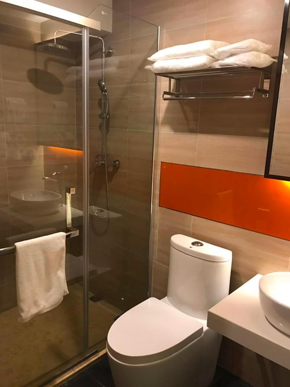 Select Room photo 3