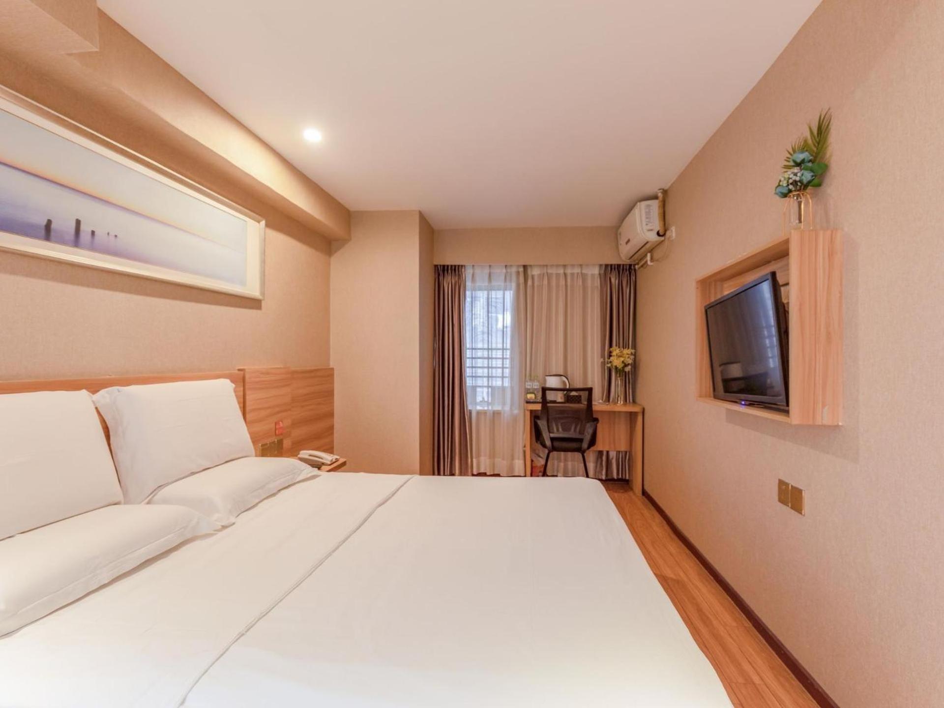 Superior Queen Room